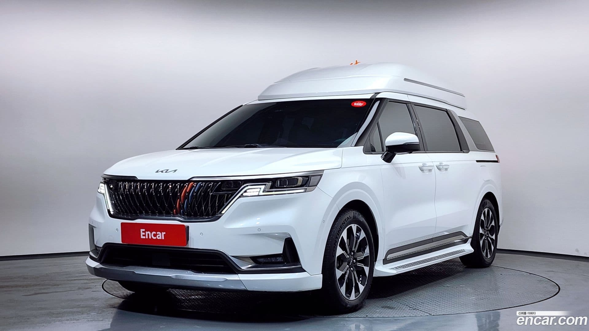 Main__Slider__Photo:Canival Kia 2021.8-0