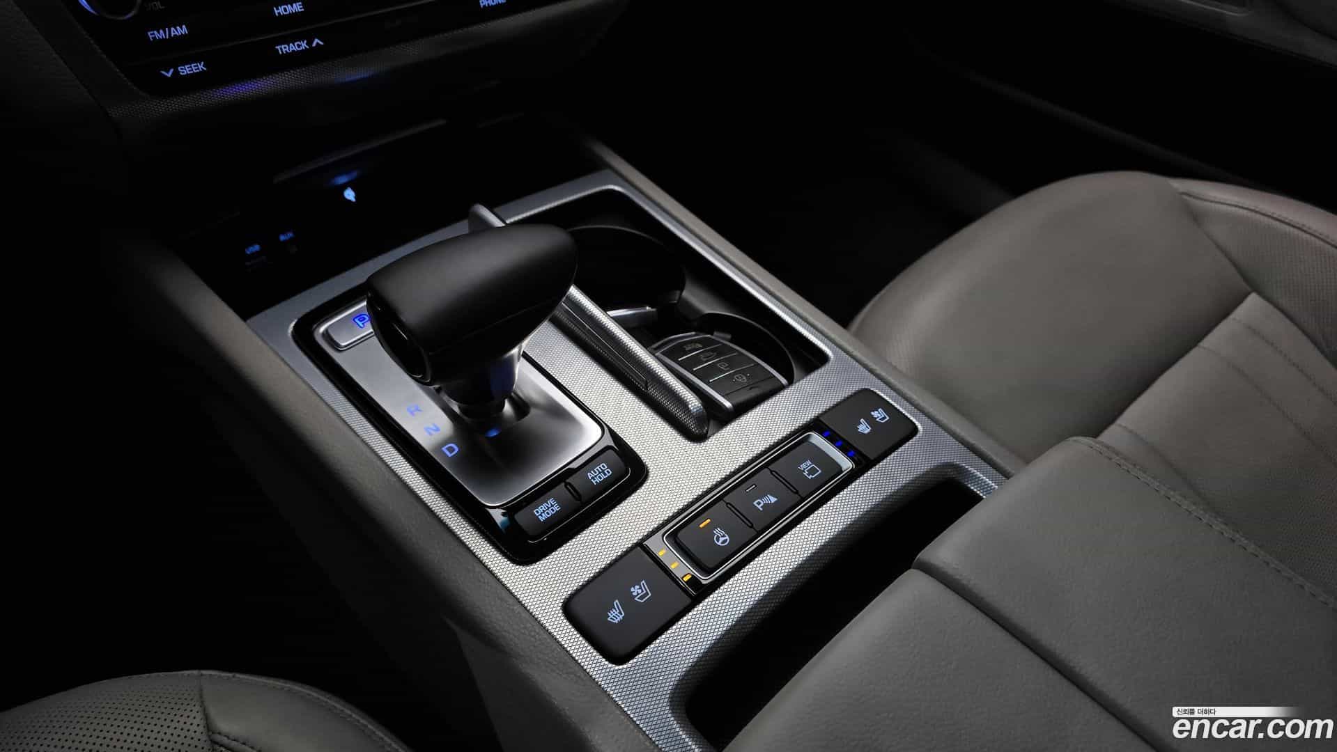 G80 Genesis 2018.1-INNER-009