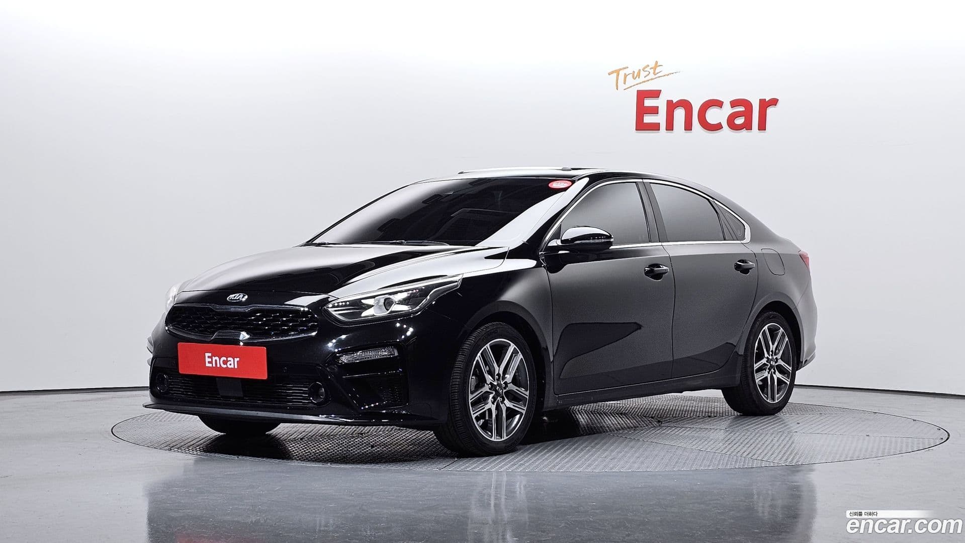 Main__Slider__Photo:K3 Kia 2018.7-0