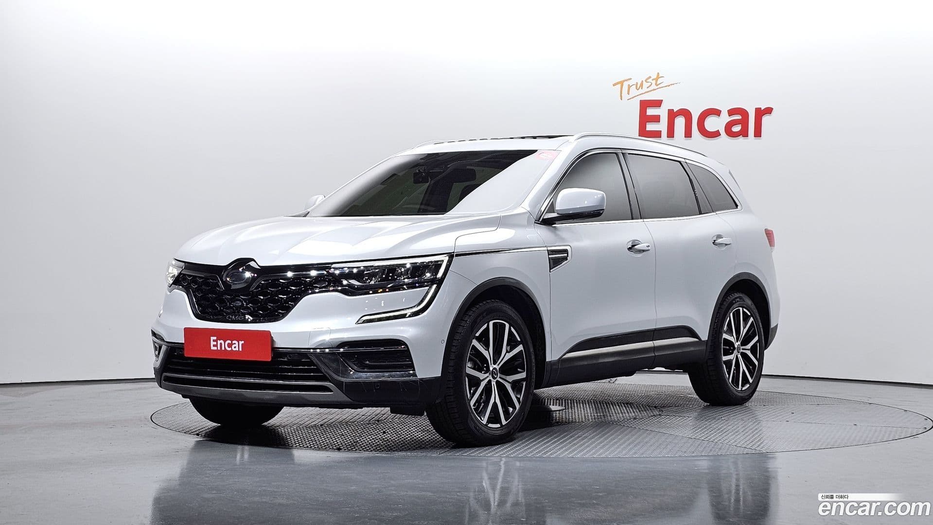 Main__Slider__Photo:QM6 Renault Korea 2022.1-0