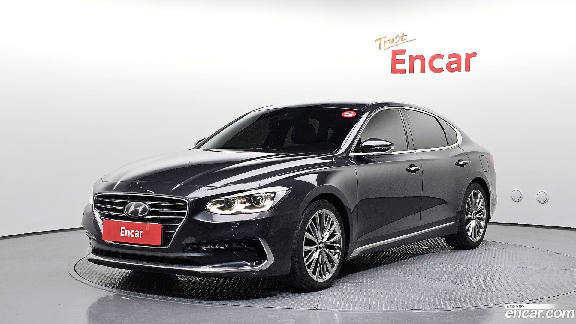 Main__Slider__Photo:Grandeur Hyundai 2017.0-0