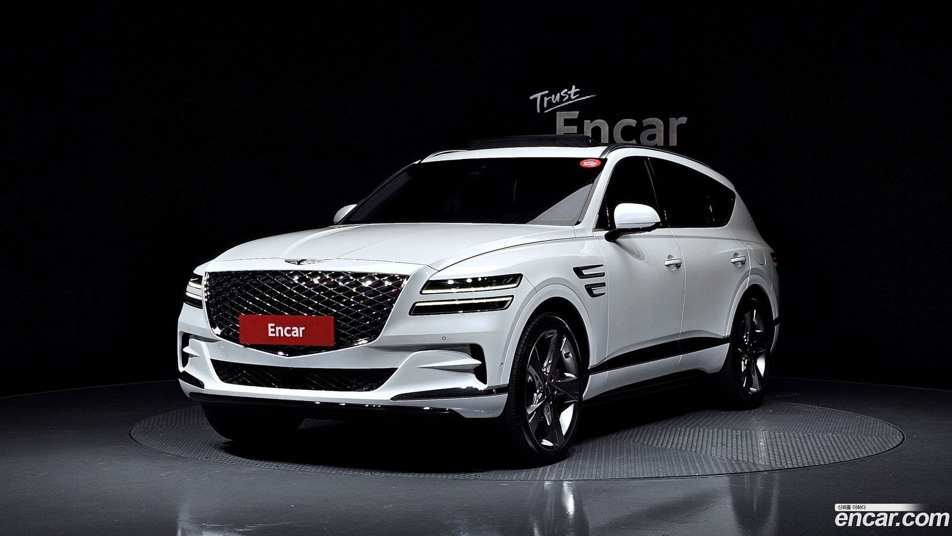Main__Slider__Photo:GV80 Genesis 2022.9-0