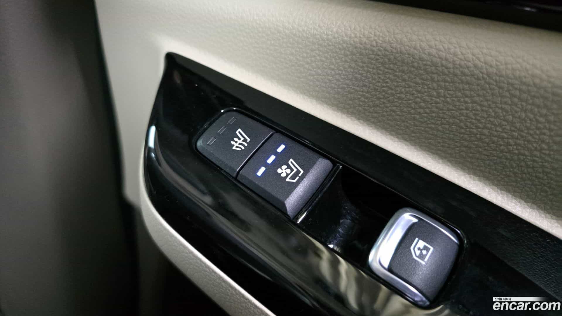 Canival Kia 2021.3-OPTION-023