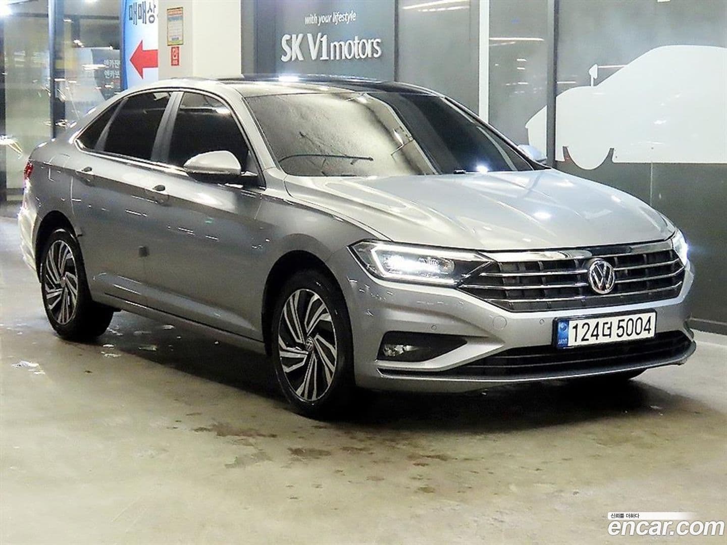 Main__Slider__Photo:Jetta Volkswagen 2021.11-0