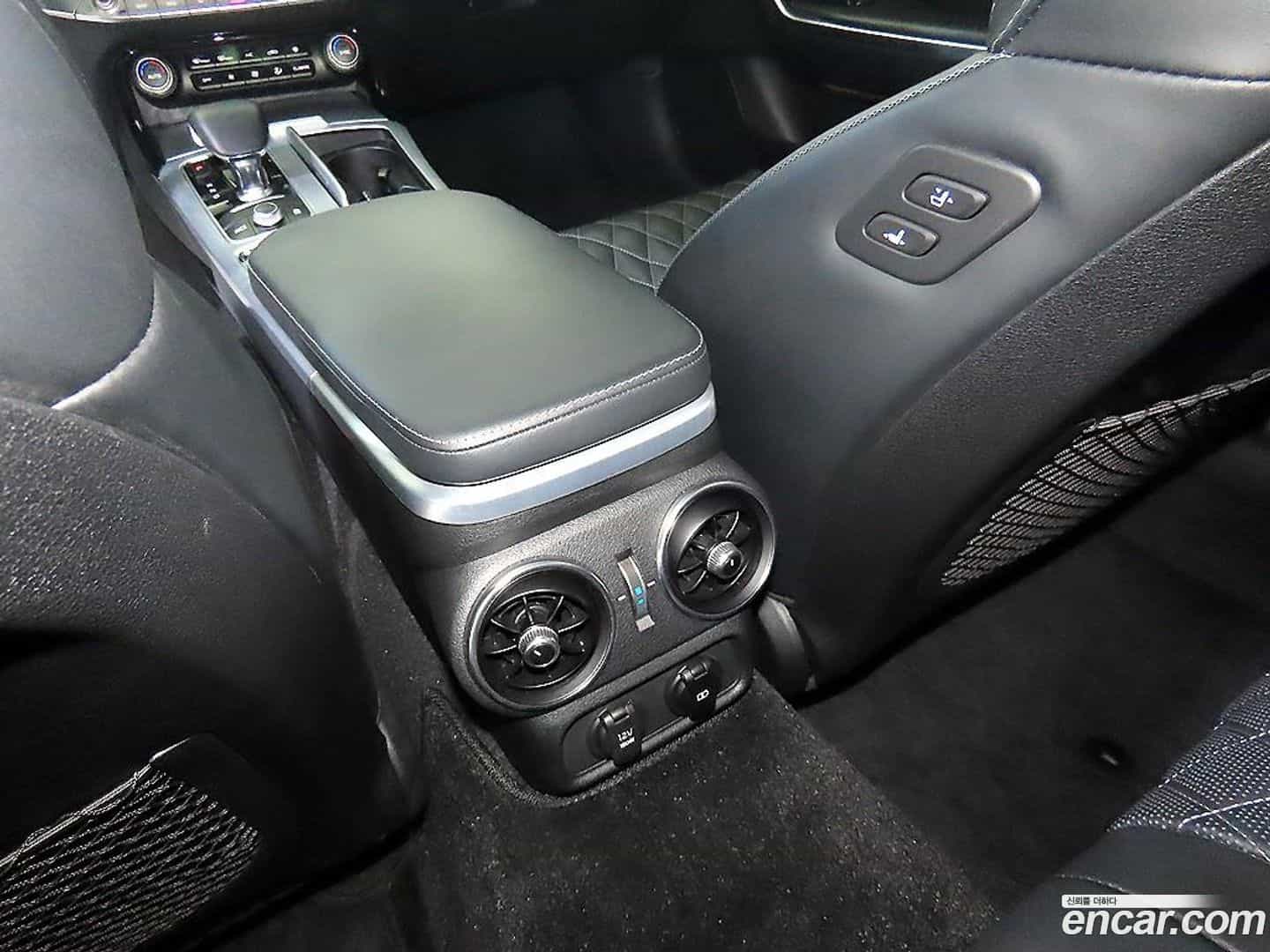 Stinger Kia 2021.3-OPTION-019