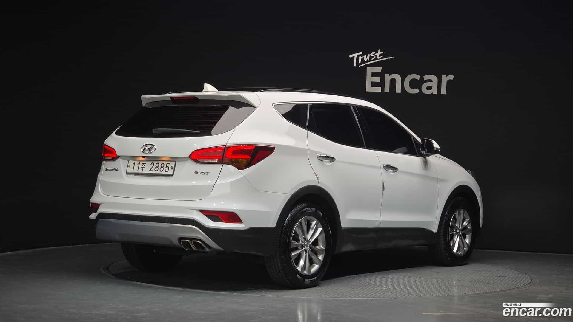 Santafe Hyundai 2015.7-OUTER-002