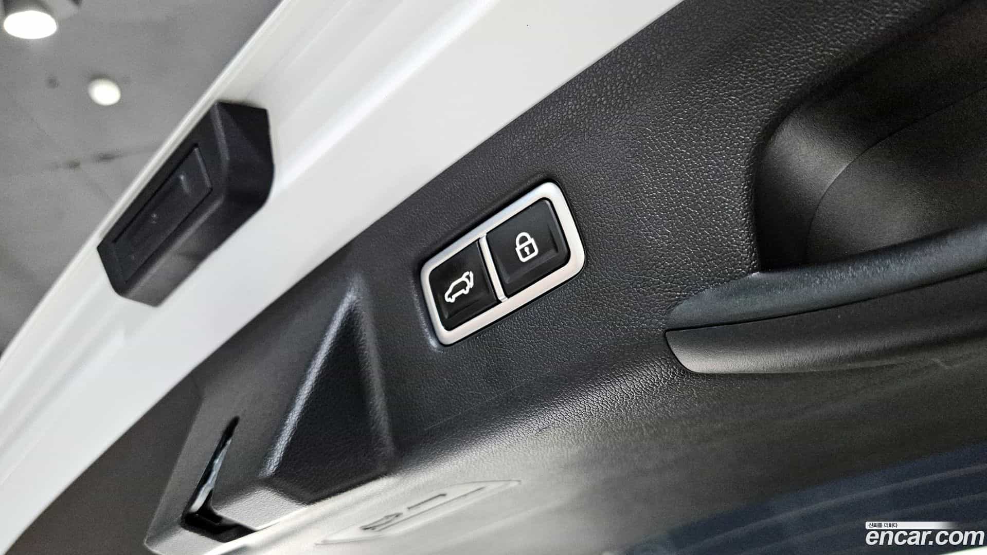 Sorento Kia 2023.5-OPTION-024