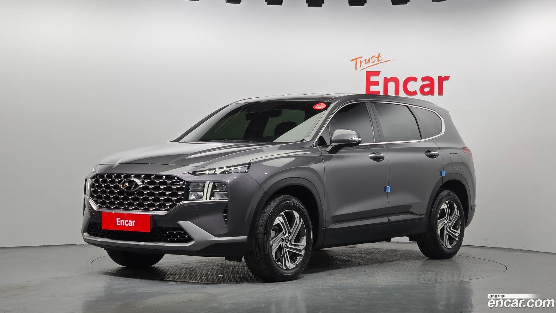 Main__Slider__Photo:Santafe Hyundai 2021.11-0