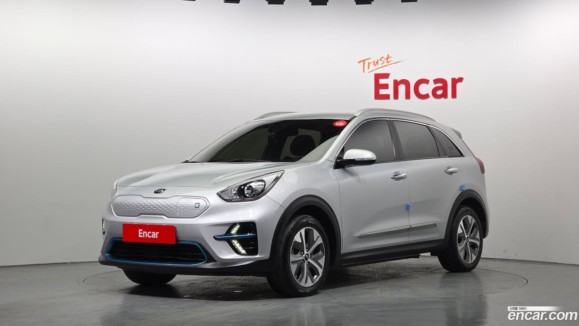 Main__Slider__Photo:Niro Kia 2021.2-0