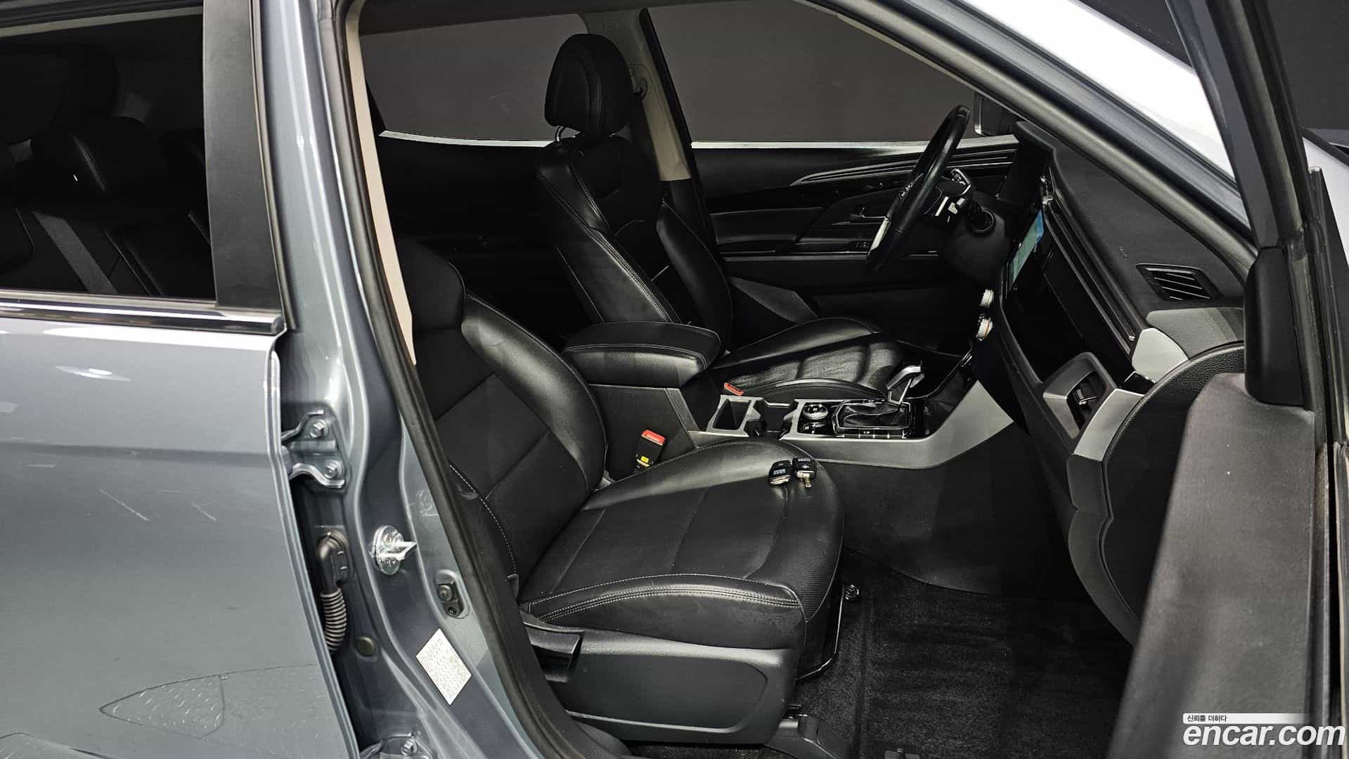 KORANDO KG Mobility 2022.4-INNER-010