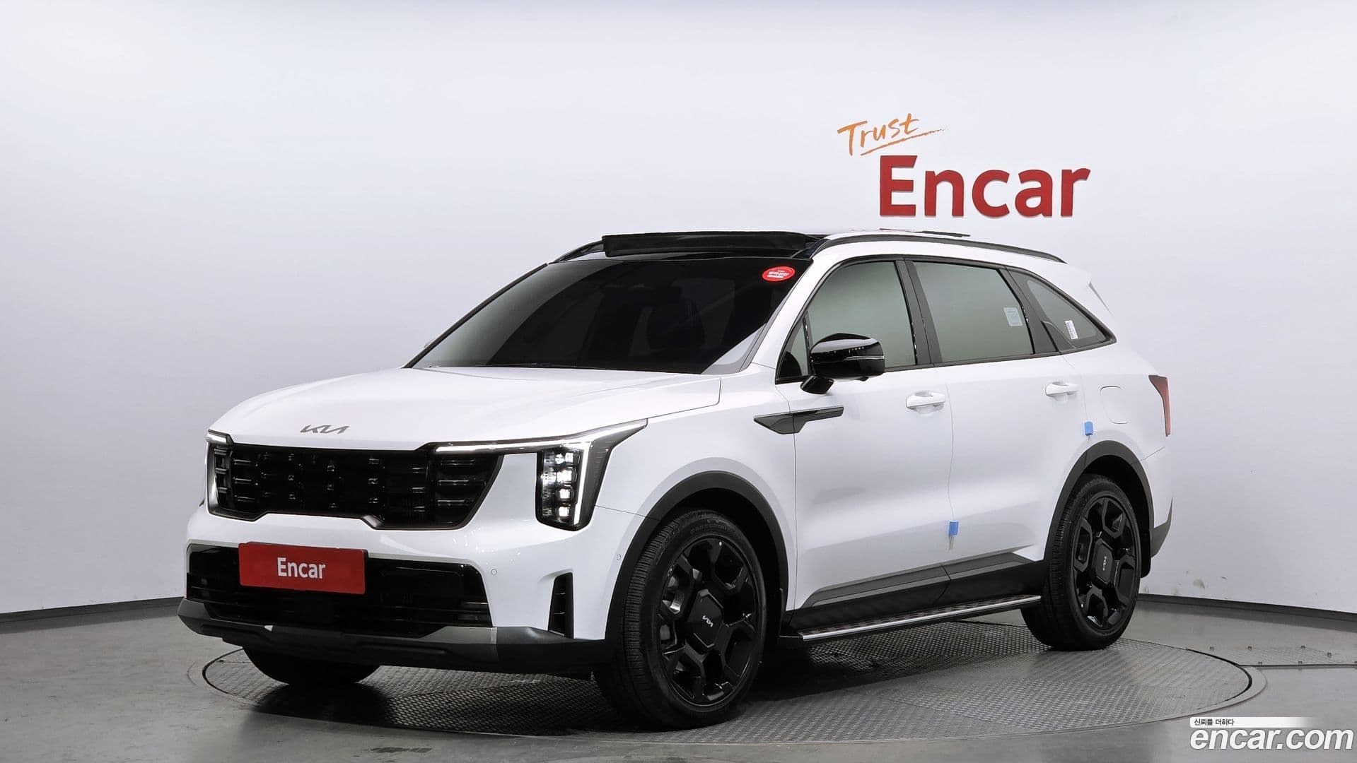 Main__Slider__Photo:Sorento Kia 2025.3-0