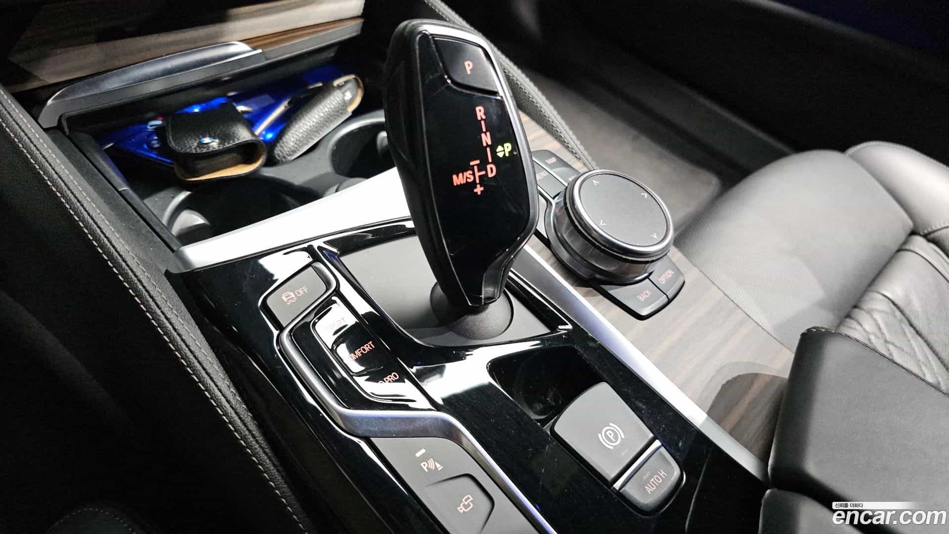 5-Series BMW 2018.2-INNER-009