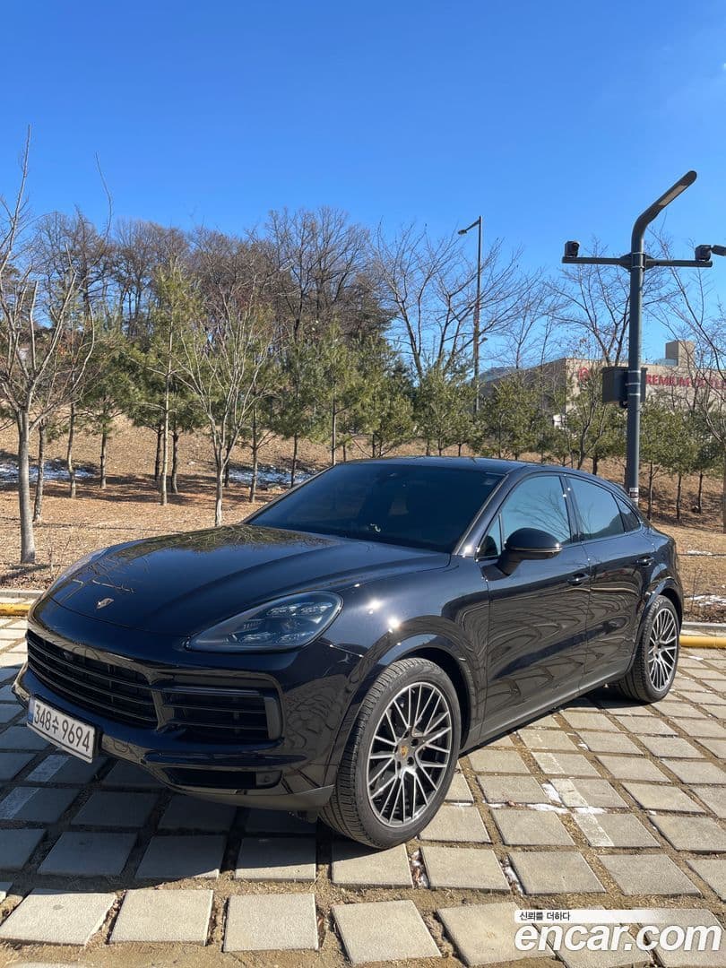 Main__Slider__Photo:Cayenne Porsche 2020.10-0