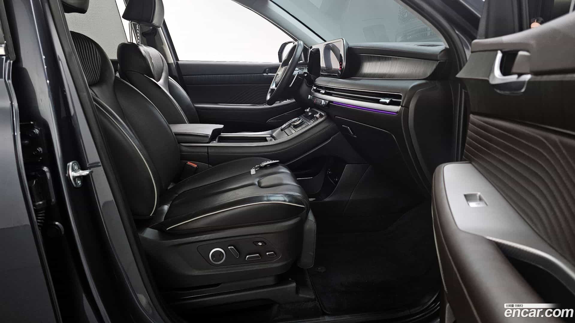 Palisade Hyundai 2023.0-INNER-010