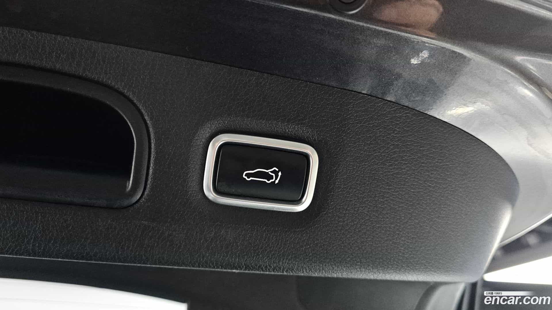 Stinger Kia 2019.8-OPTION-024