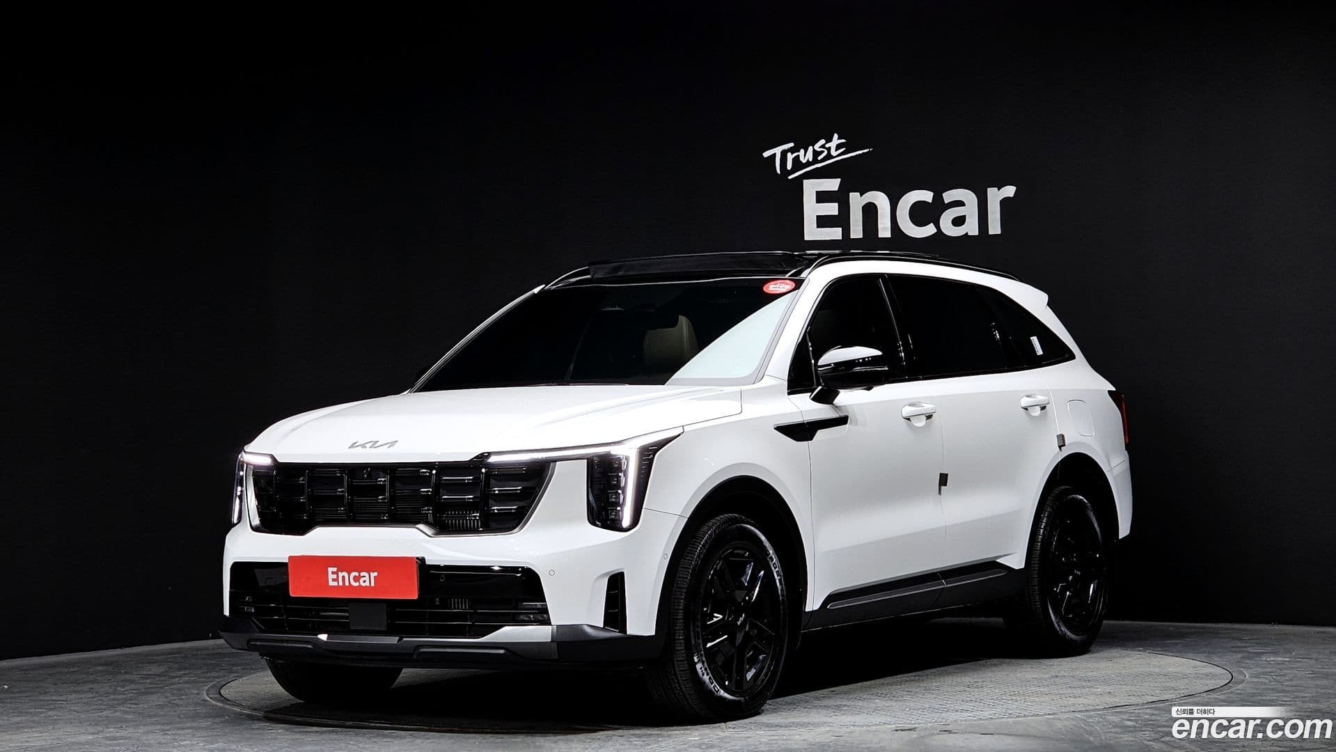 Main__Slider__Photo:Sorento Kia 2024.0-0