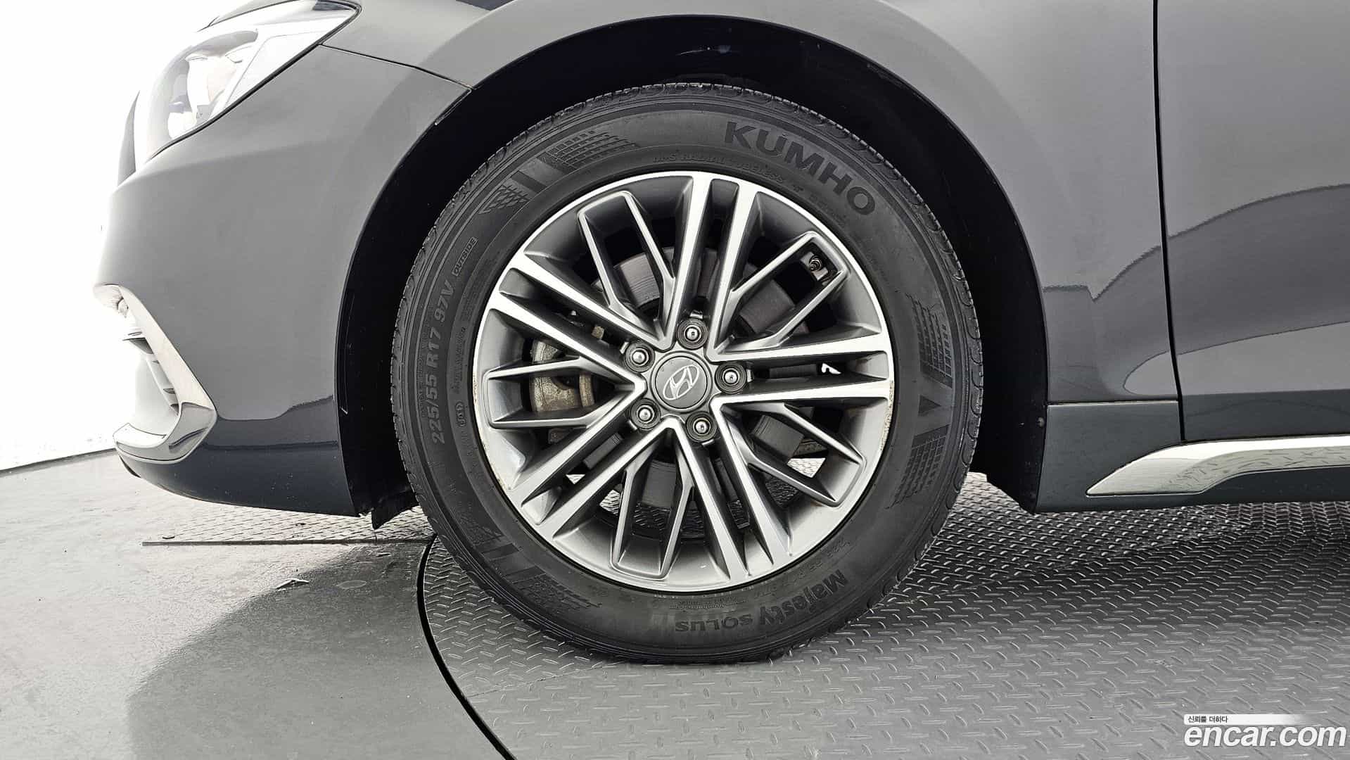 Grandeur Hyundai 2018.0-OUTER-005