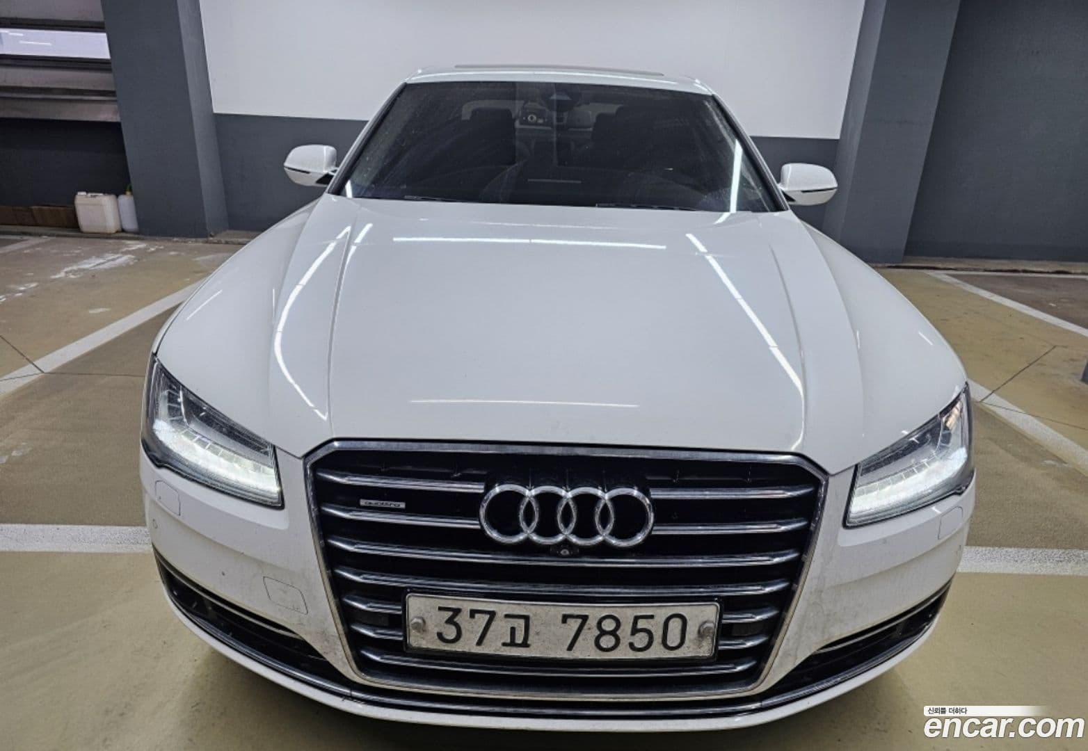 Main__Slider__Photo:A8 Audi 2015.7-0