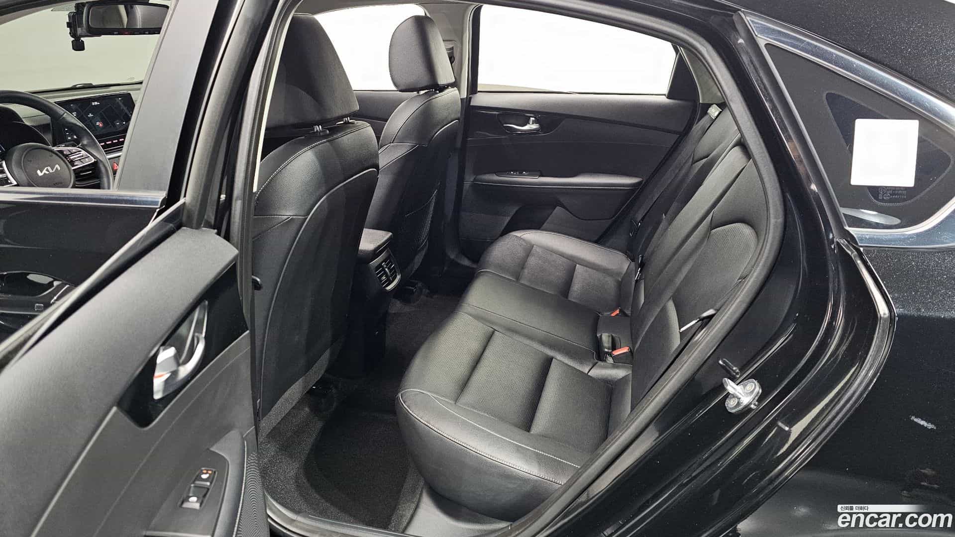 K3 Kia 2022.5-OPTION-021