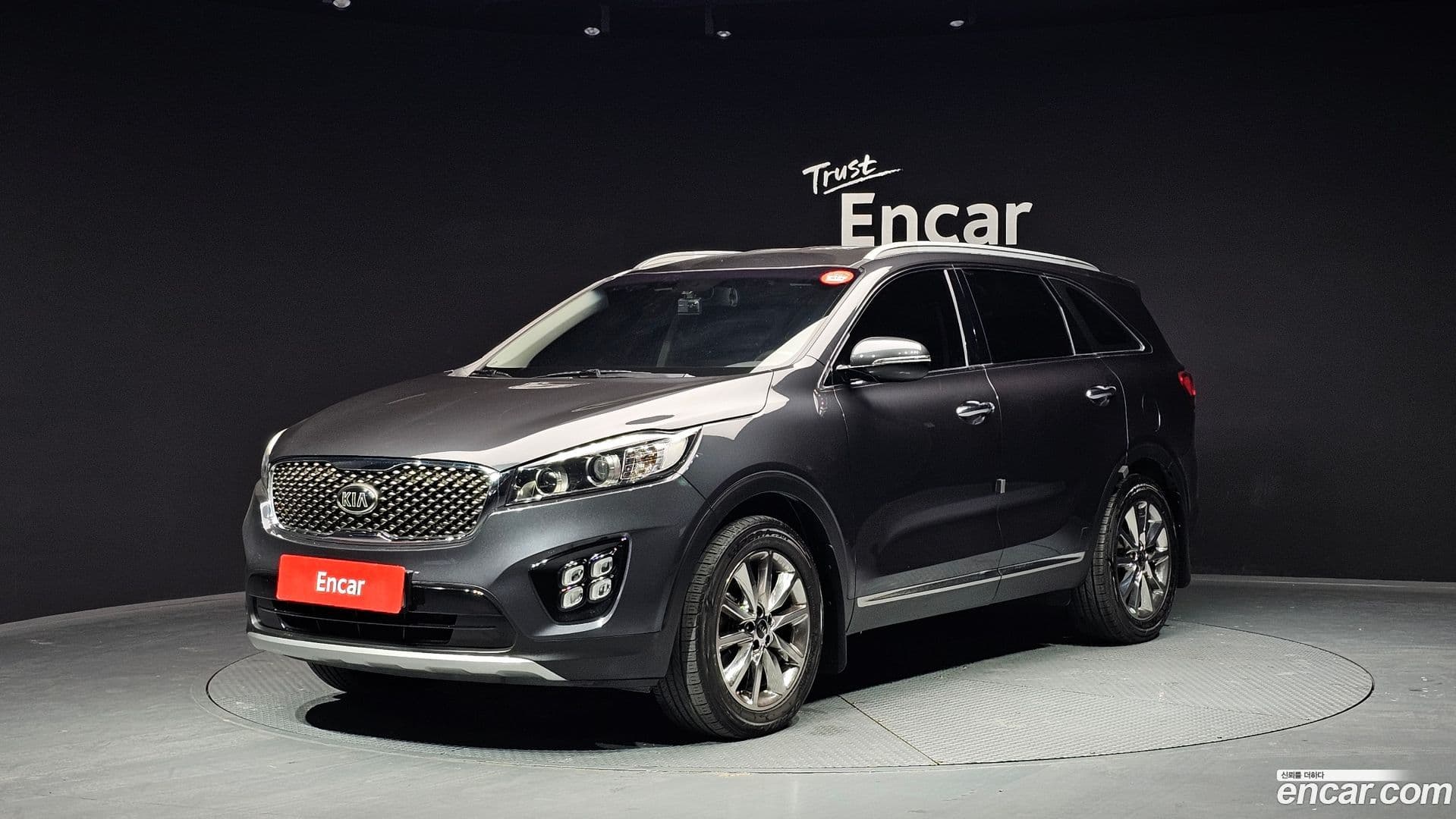 Main__Slider__Photo:Sorento Kia 2016.11-0