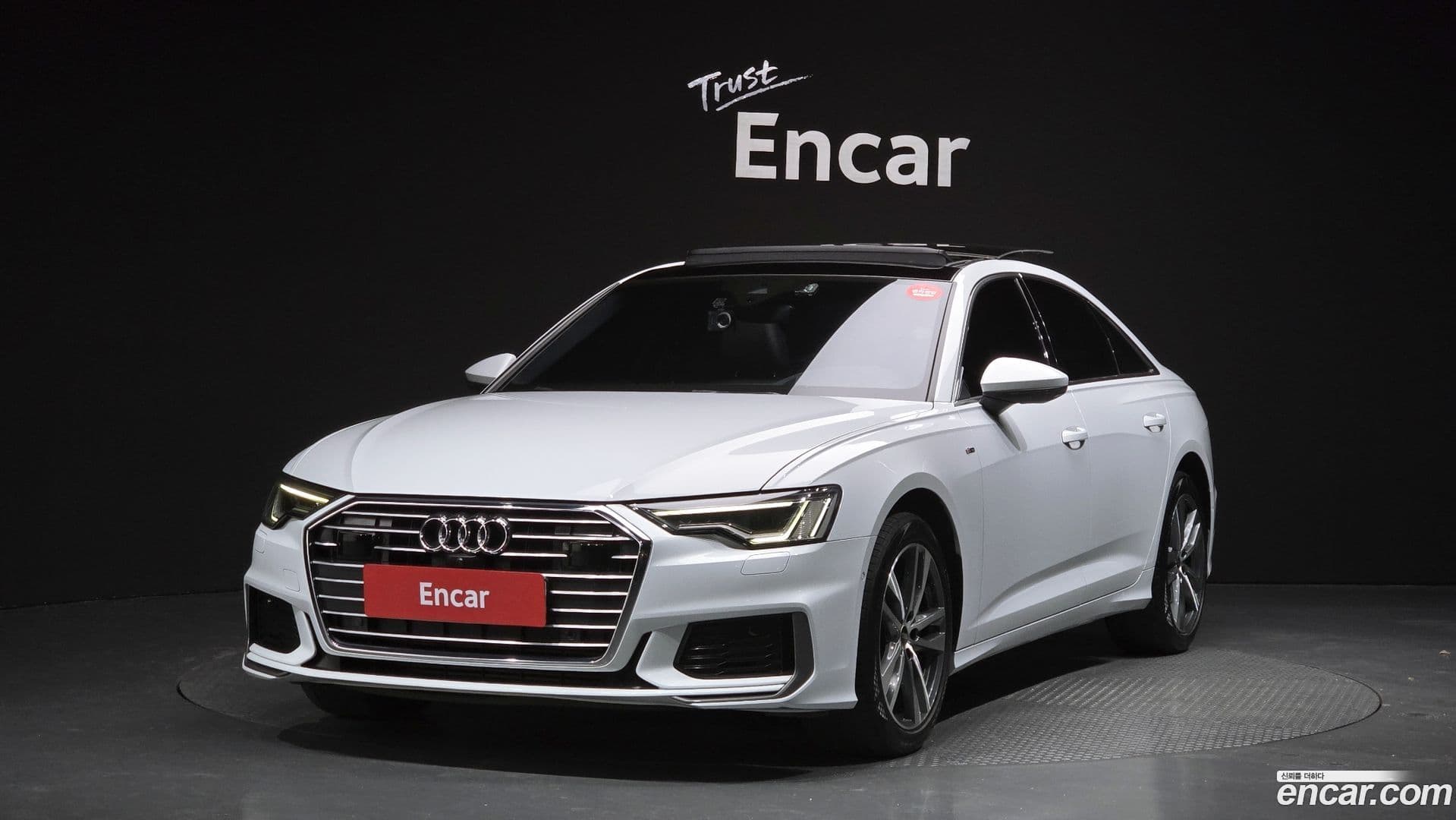Main__Slider__Photo:A6 Audi 2021.9-0