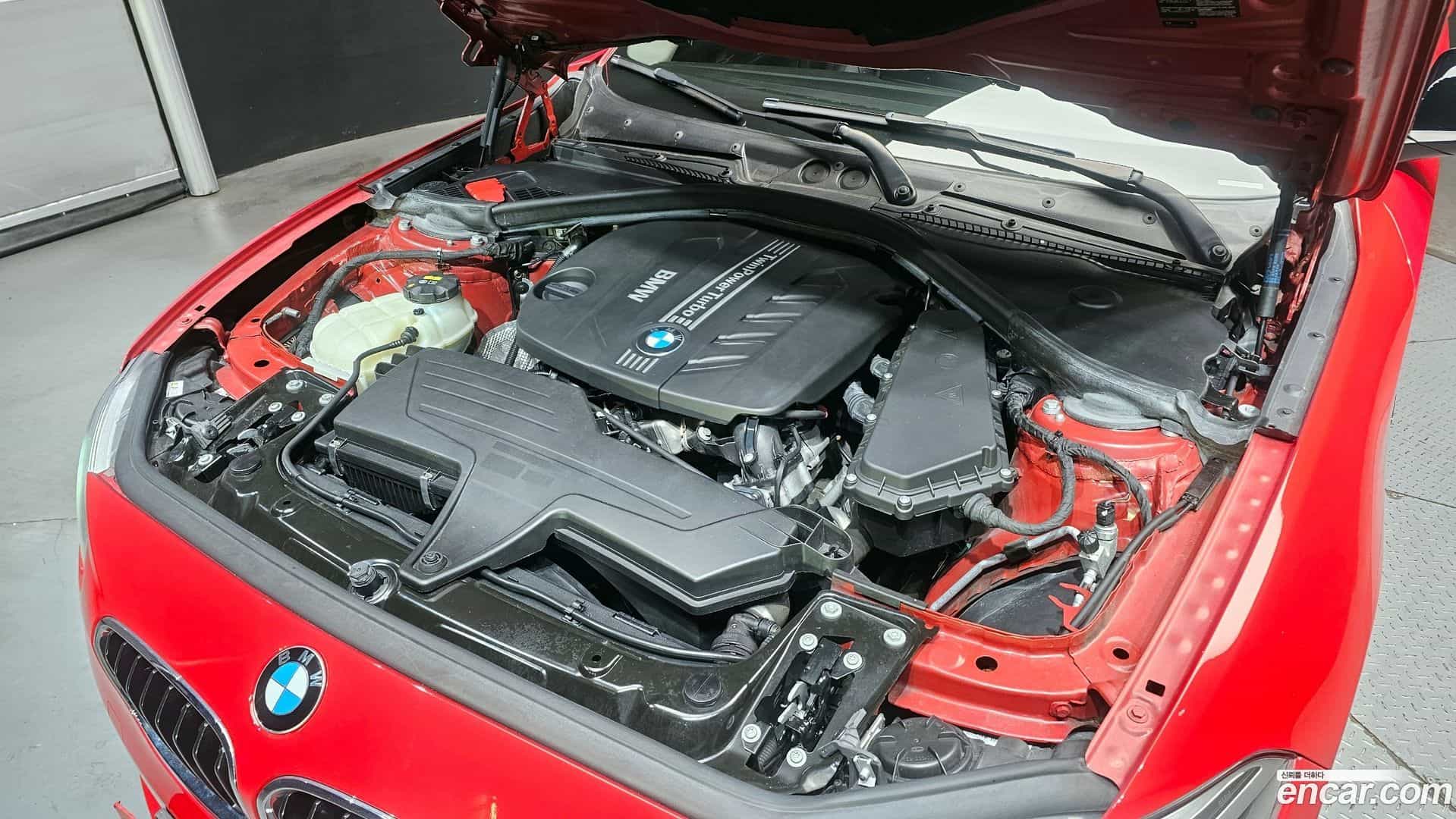 1-Series BMW 2014.9-INNER-006
