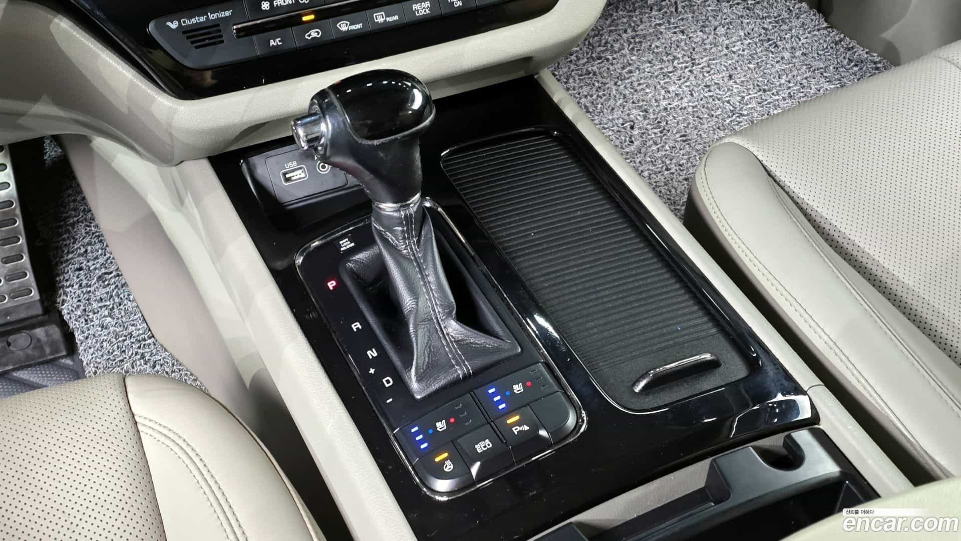Canival Kia 2015.5-INNER-009