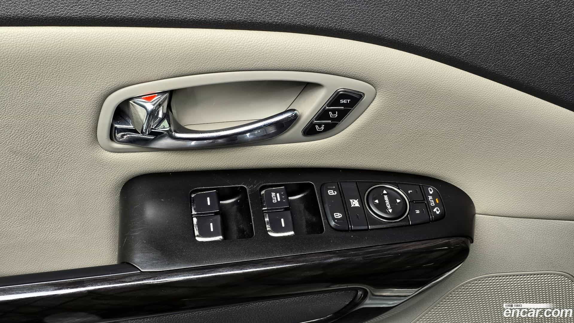Canival Kia 2015.5-OPTION-021
