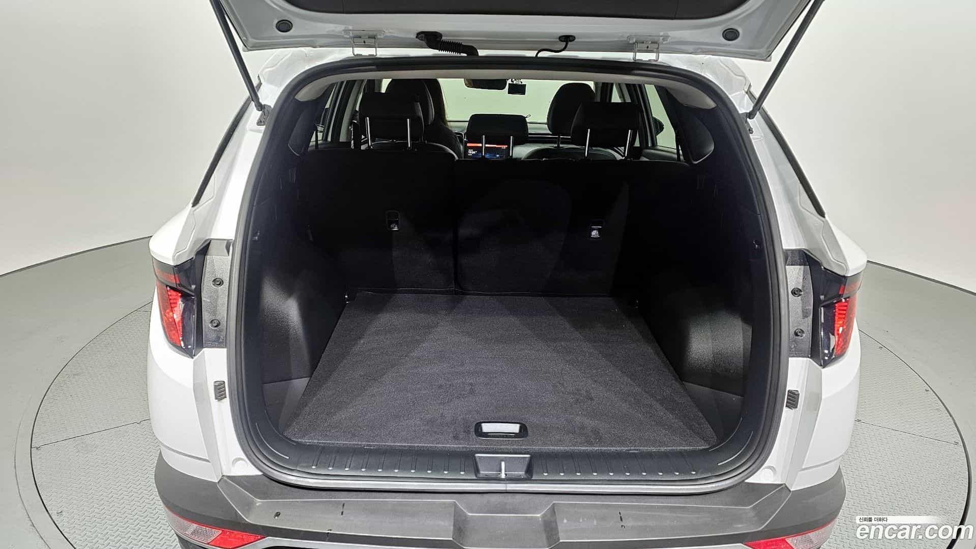 Tucson Hyundai 2023.5-OPTION-024