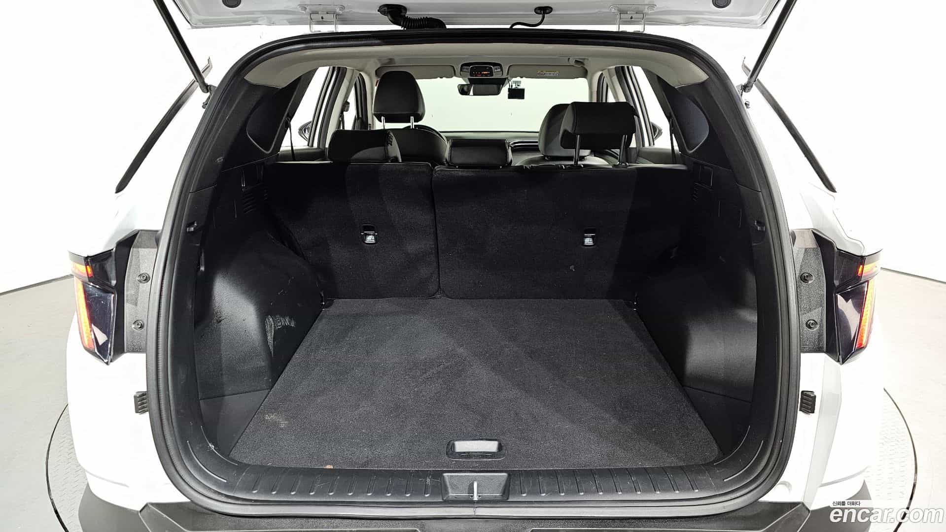 Tucson Hyundai 2023.4-OPTION-024