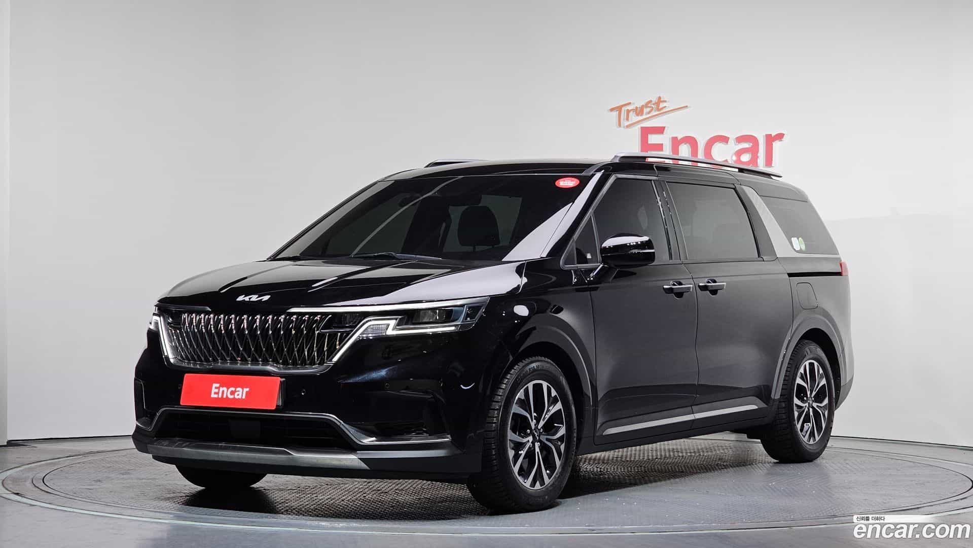 Canival Kia 2023.4-OUTER-001