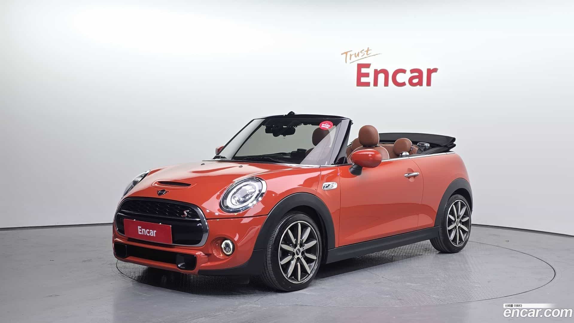 Cooper Convertible Mini 2021.2-OUTER-001