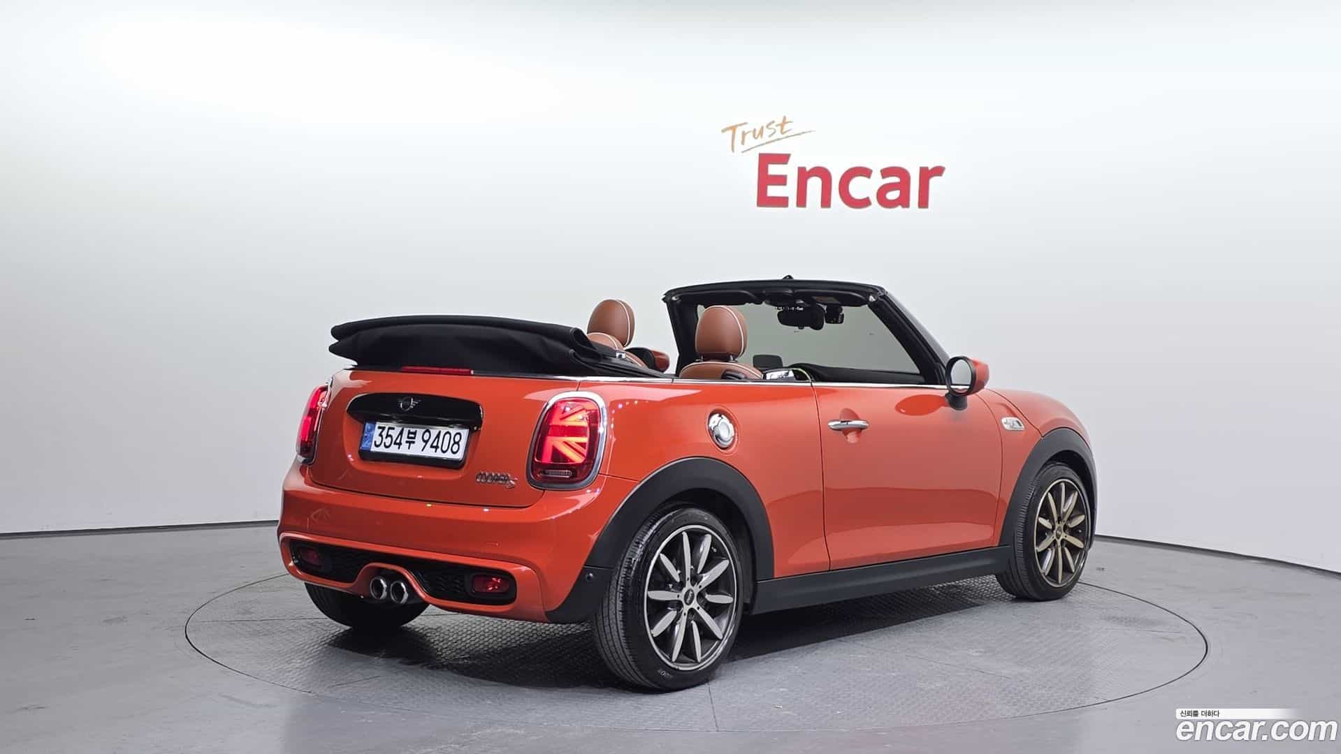 Cooper Convertible Mini 2021.2-OUTER-002