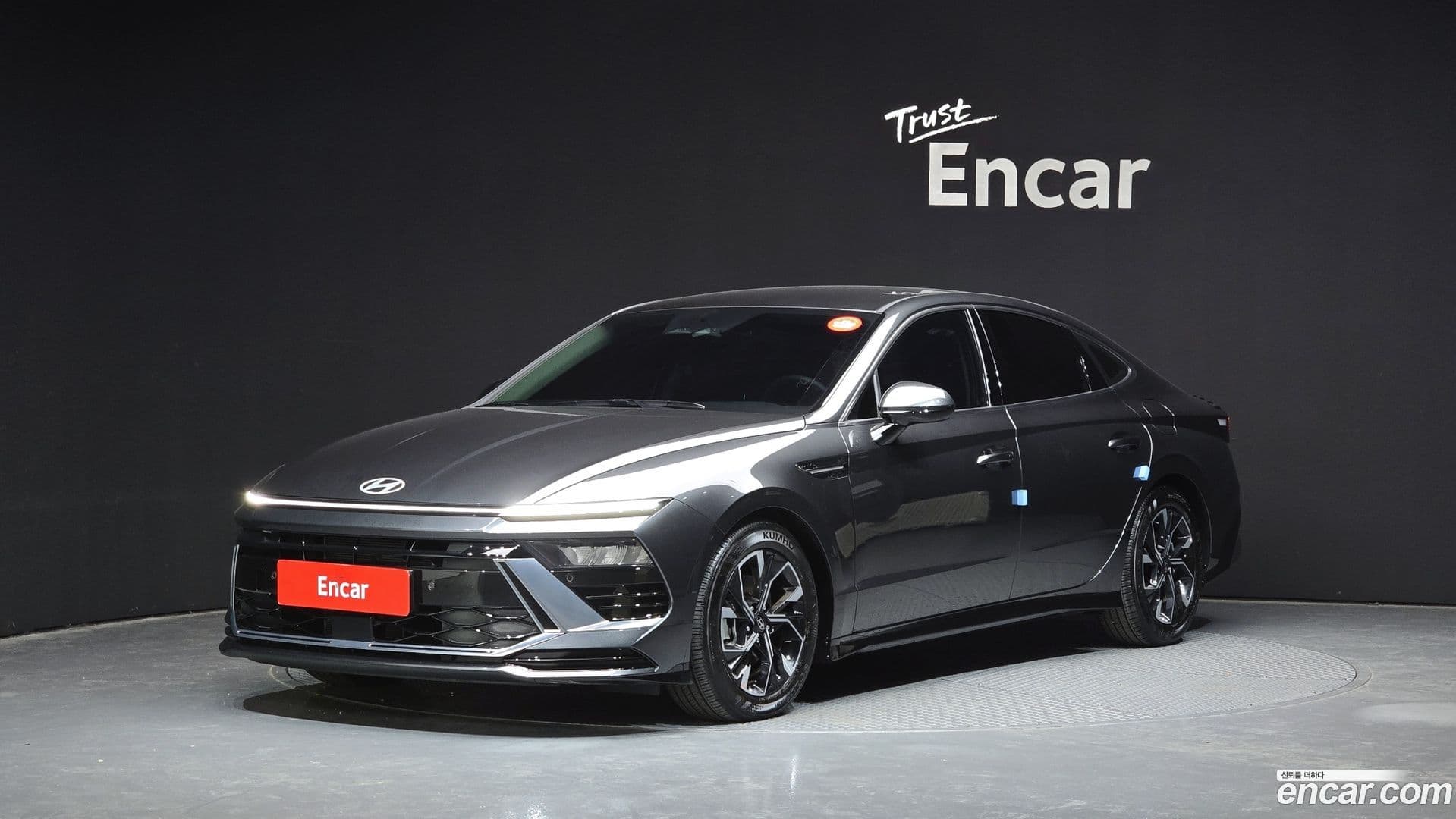 Main__Slider__Photo:Sonata Hyundai 2024.9-0
