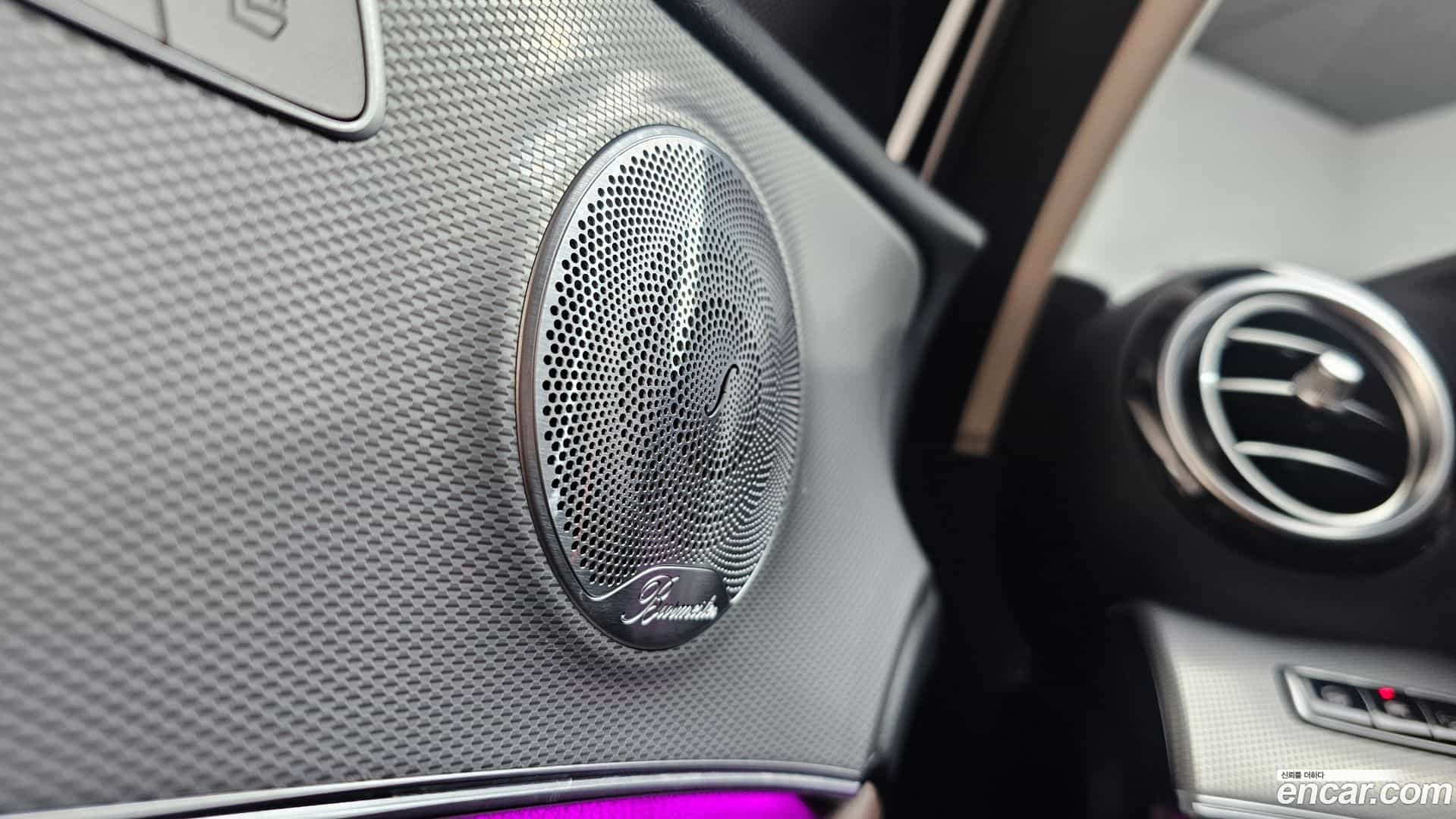 E-Class Mercedes-Benz 2020.5-OPTION-023