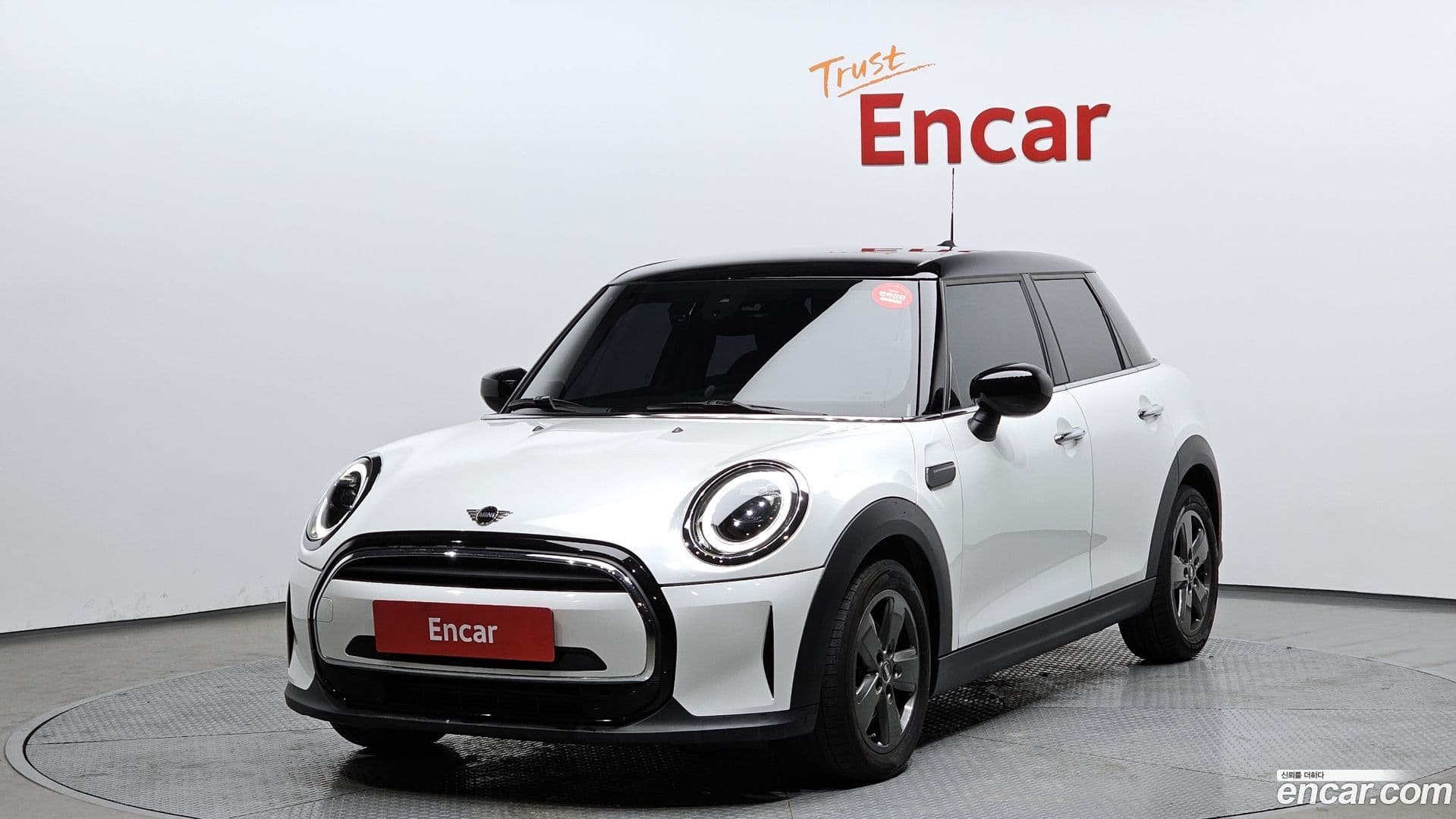 Main__Slider__Photo:Cooper Mini 2023.3-0
