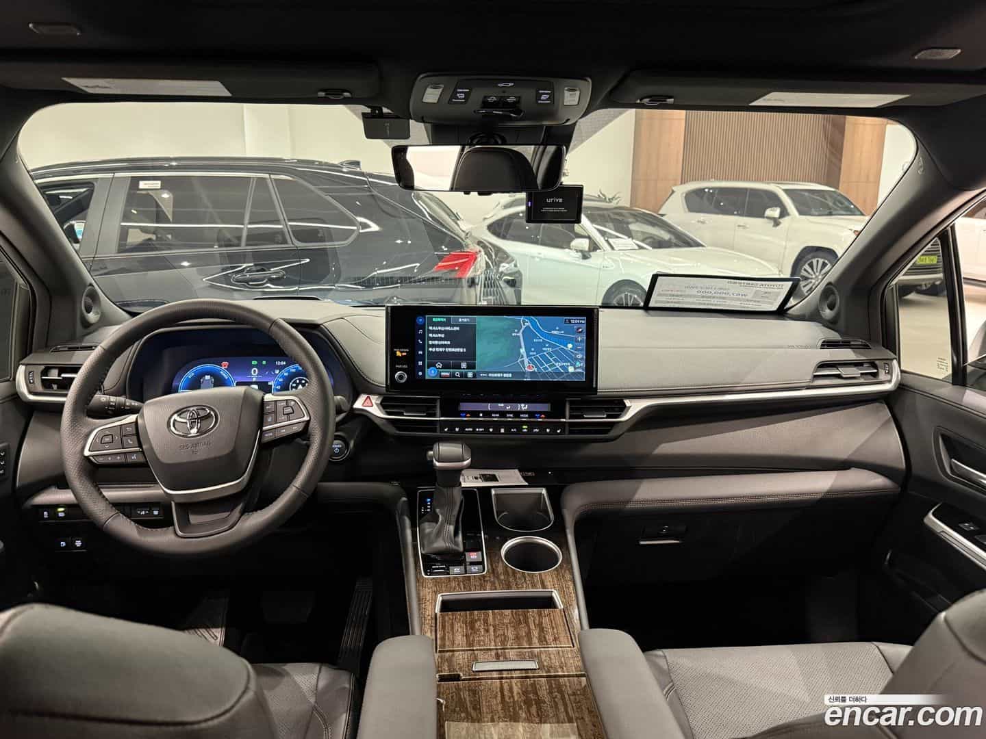 Sienna Toyota 2025.2-INNER-007