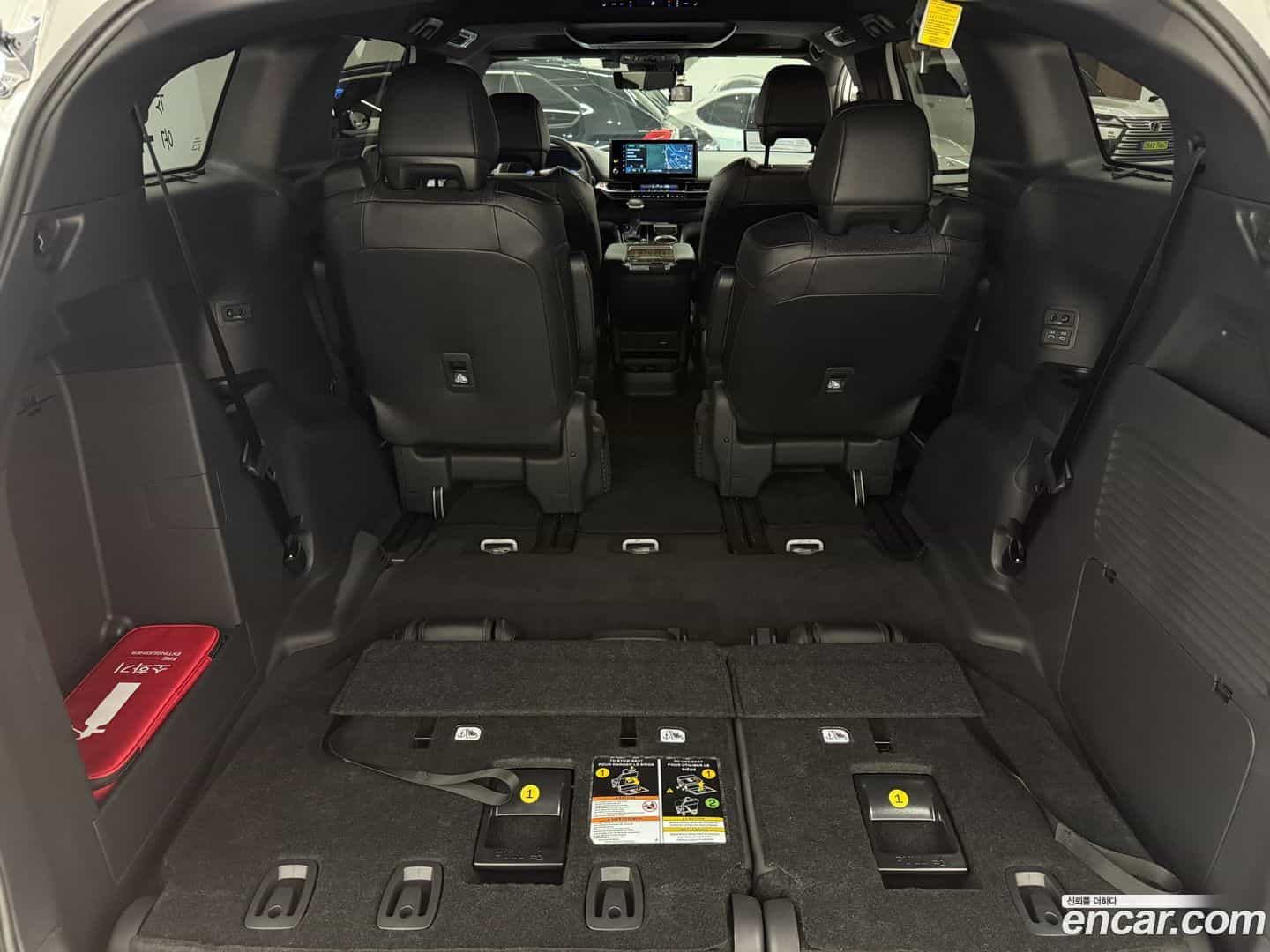 Sienna Toyota 2025.2-OPTION-017