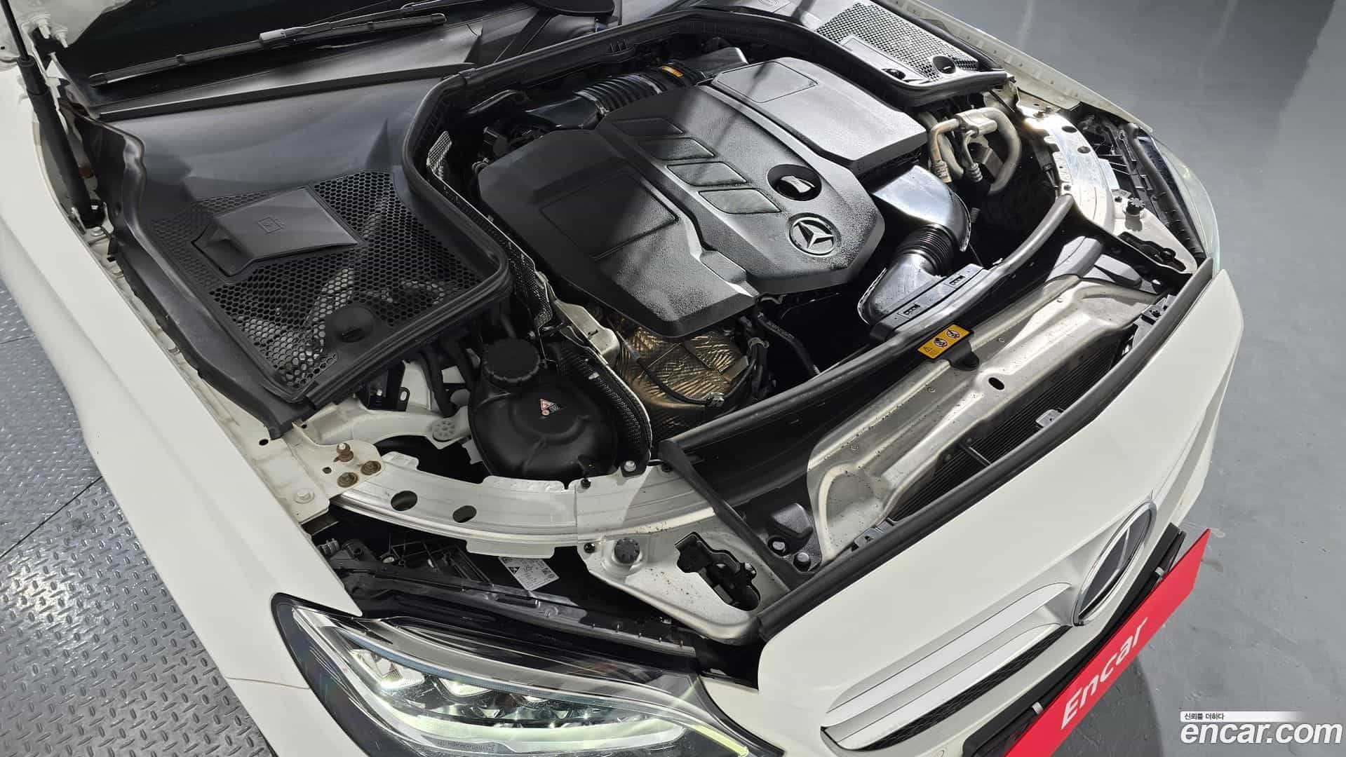 C-Class Mercedes-Benz 2021.6-INNER-006