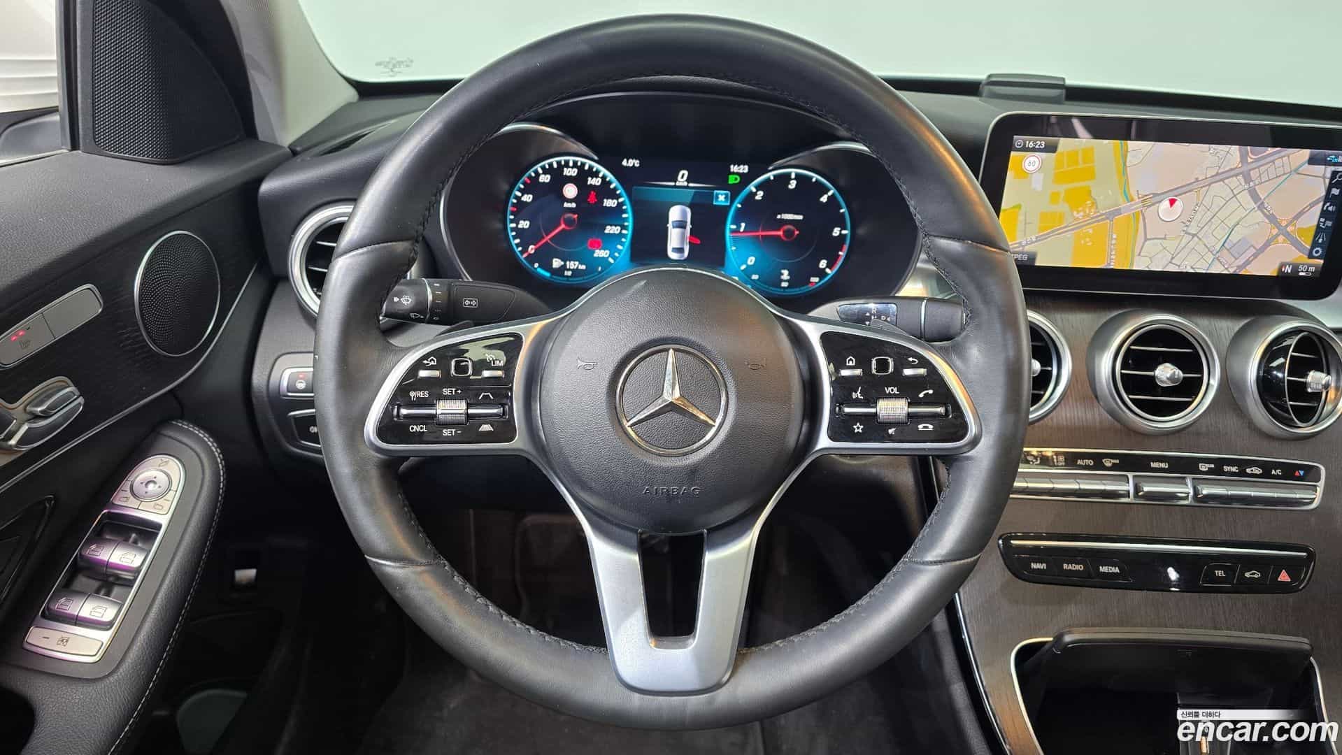 C-Class Mercedes-Benz 2021.6-OPTION-017