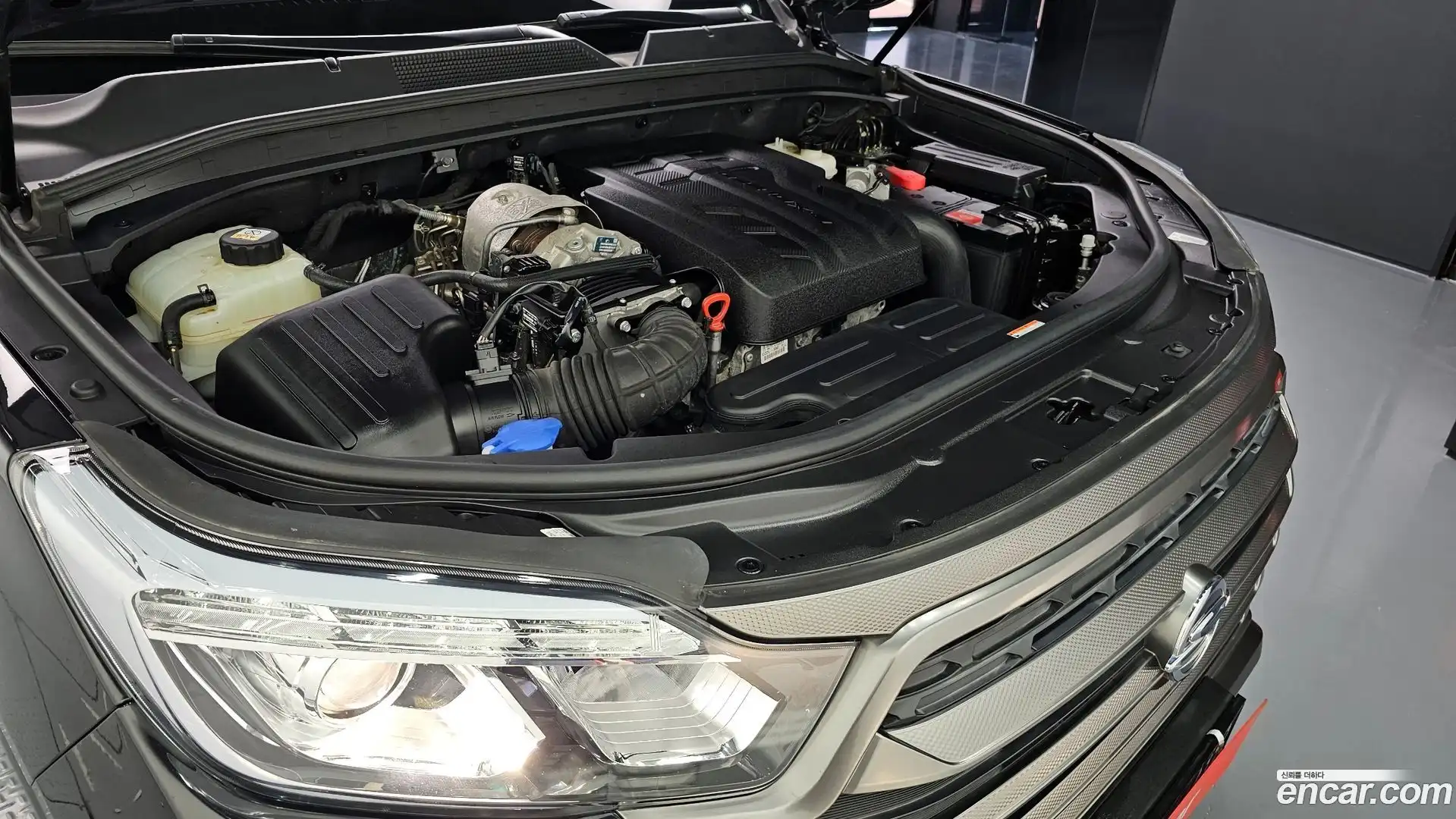 Rexton KG Mobility 2022.0-OUTER-006