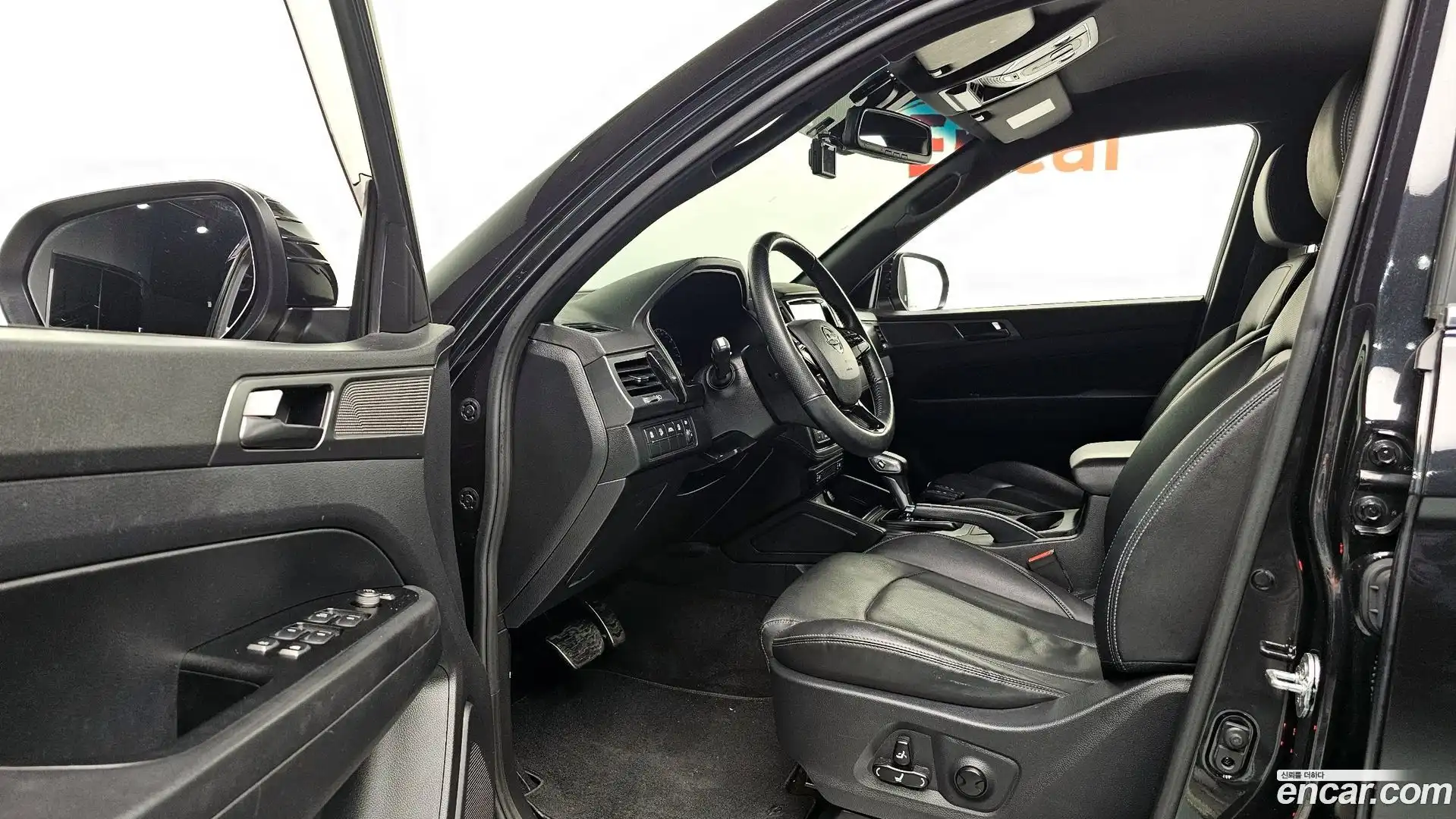 Rexton KG Mobility 2022.0-OPTION-015