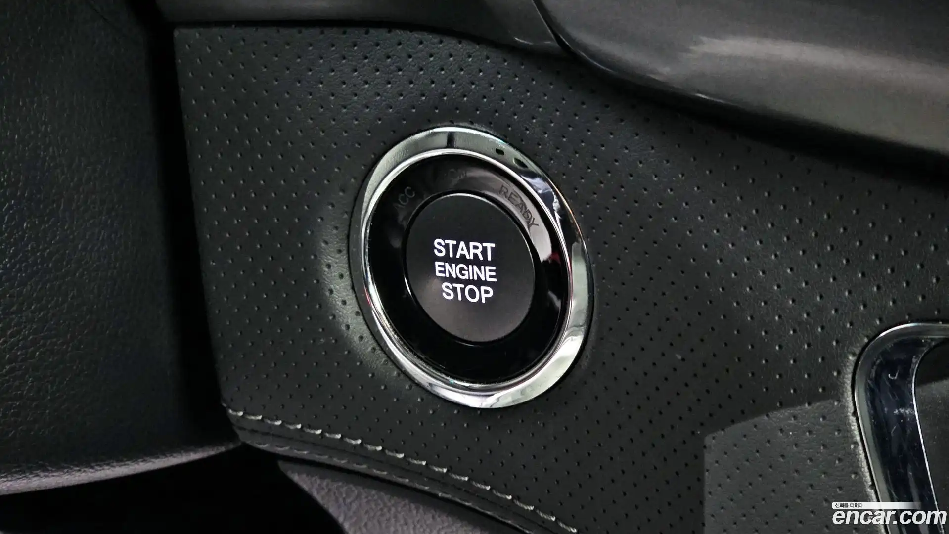Rexton KG Mobility 2022.0-OPTION-022