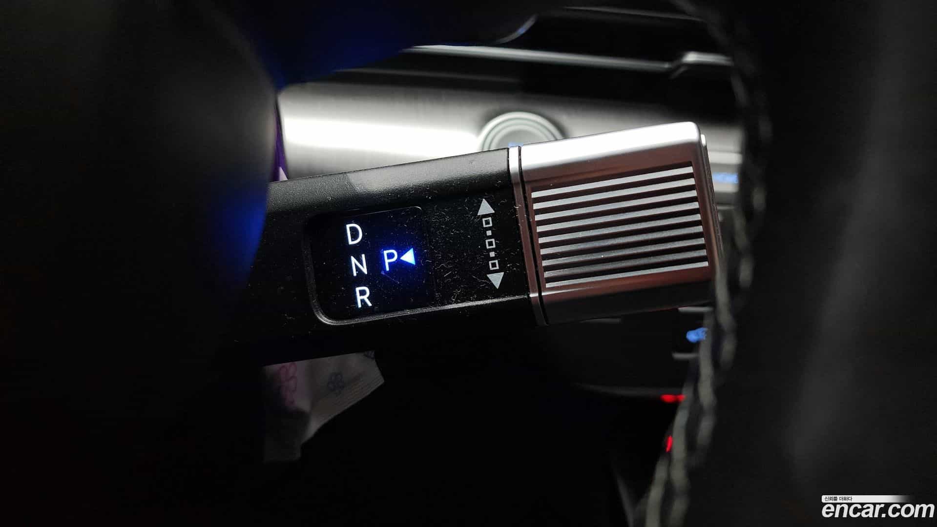 Kona Hyundai 2023.5-INNER-009