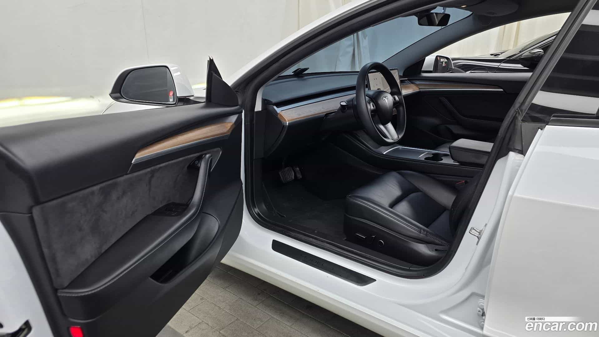 Model 3 Tesla 2021.5-INNER-010