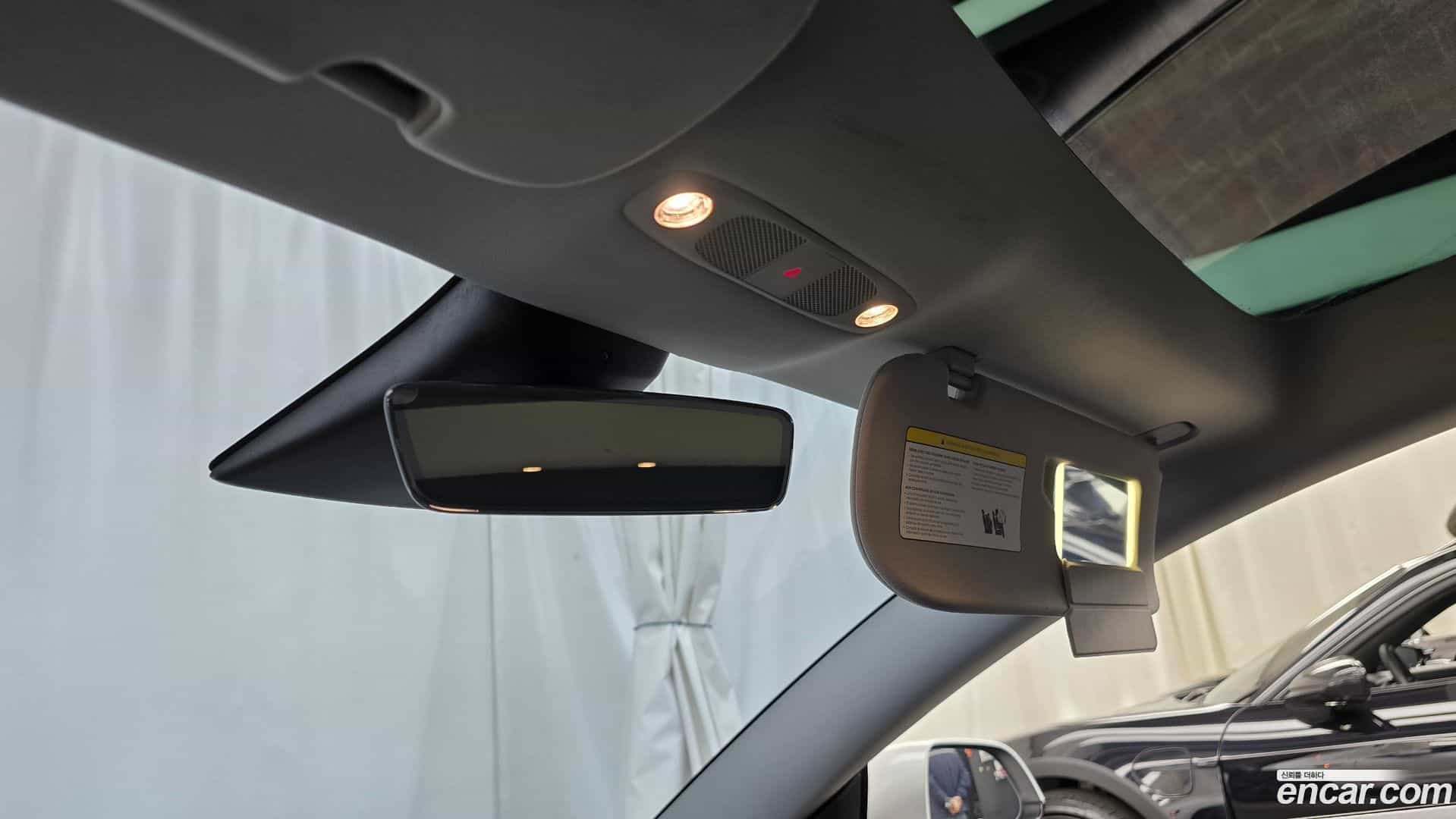 Model 3 Tesla 2021.5-OPTION-021