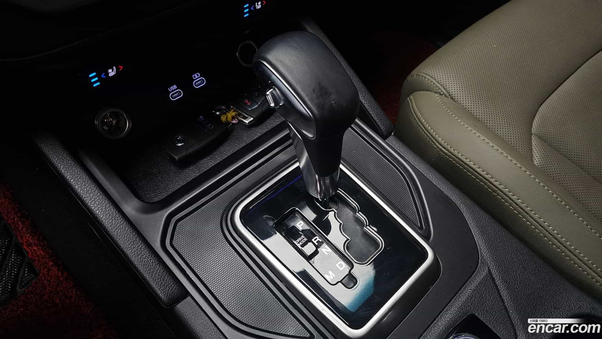 Rexton KG Mobility 2024.6-INNER-009