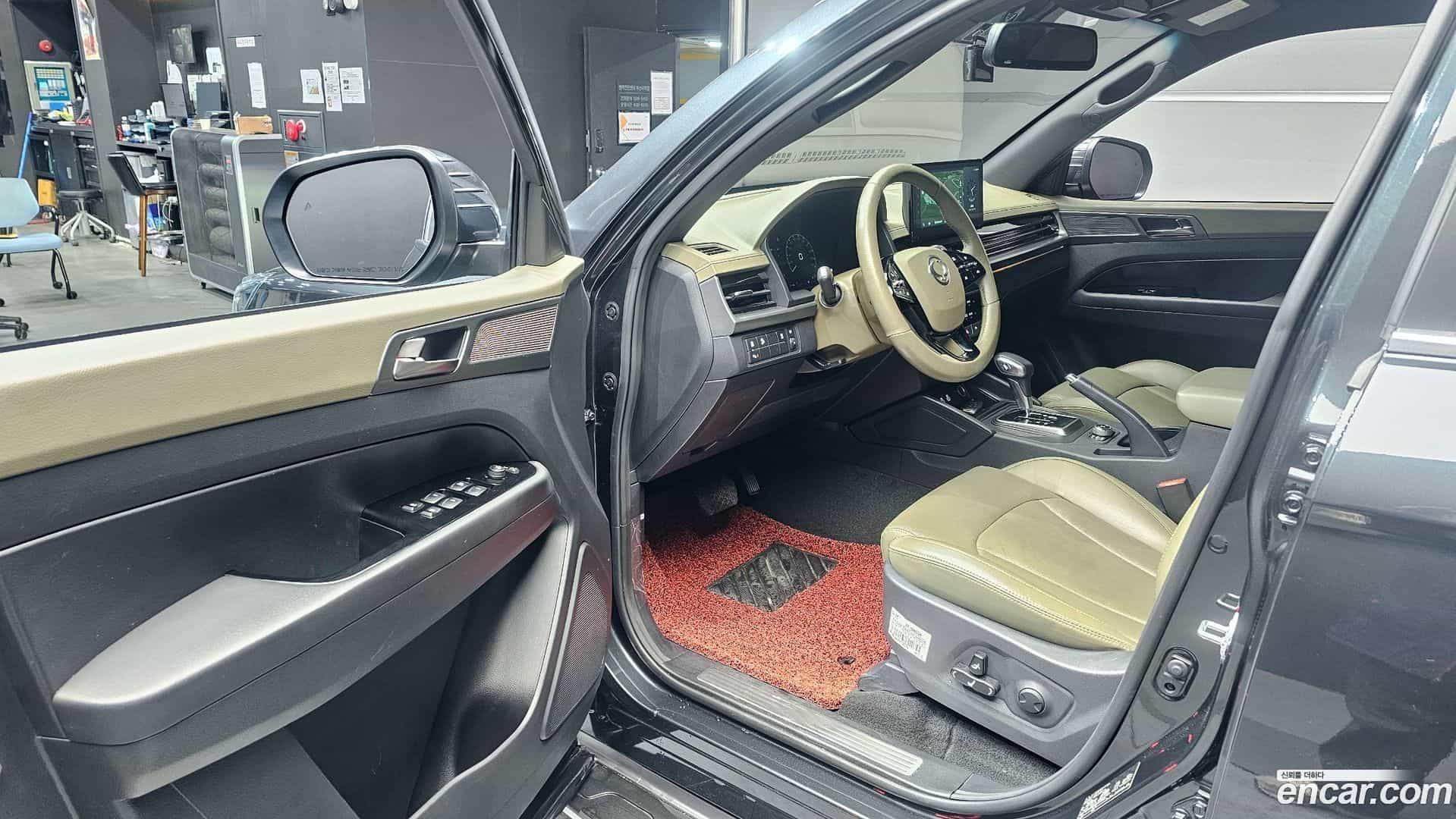 Rexton KG Mobility 2024.6-INNER-010