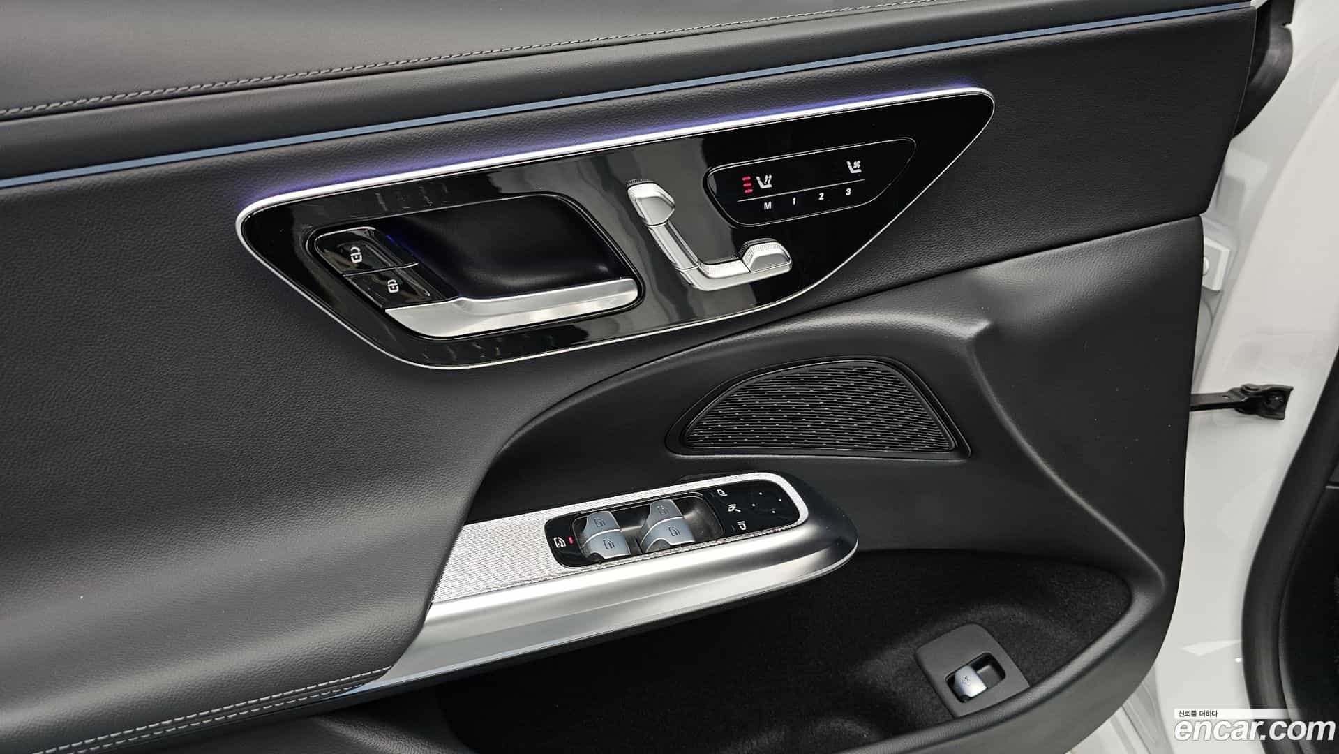 E-Class Mercedes-Benz 2024.7-OPTION-023