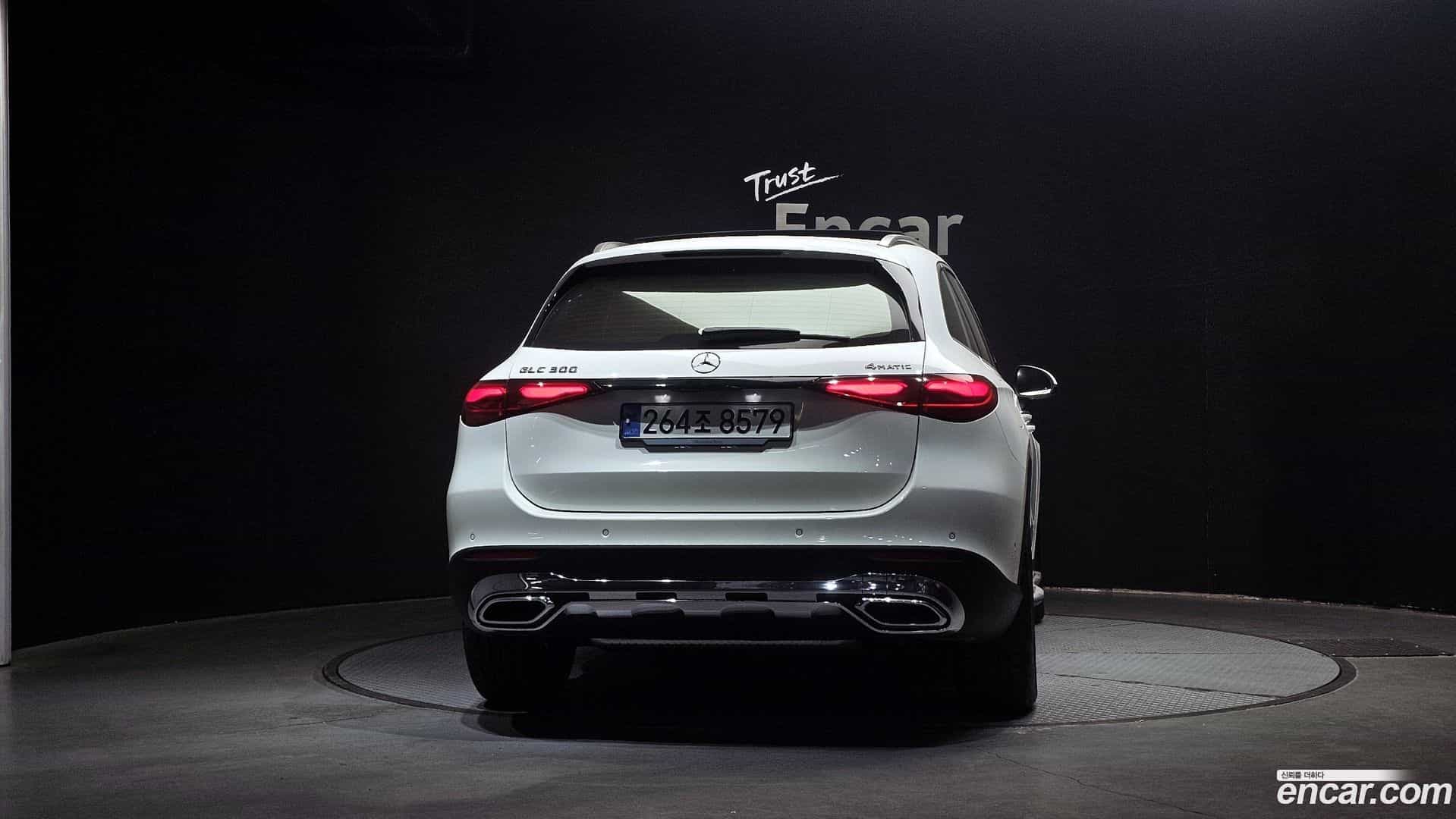 GLC-Class Mercedes-Benz 2025.0-OUTER-004